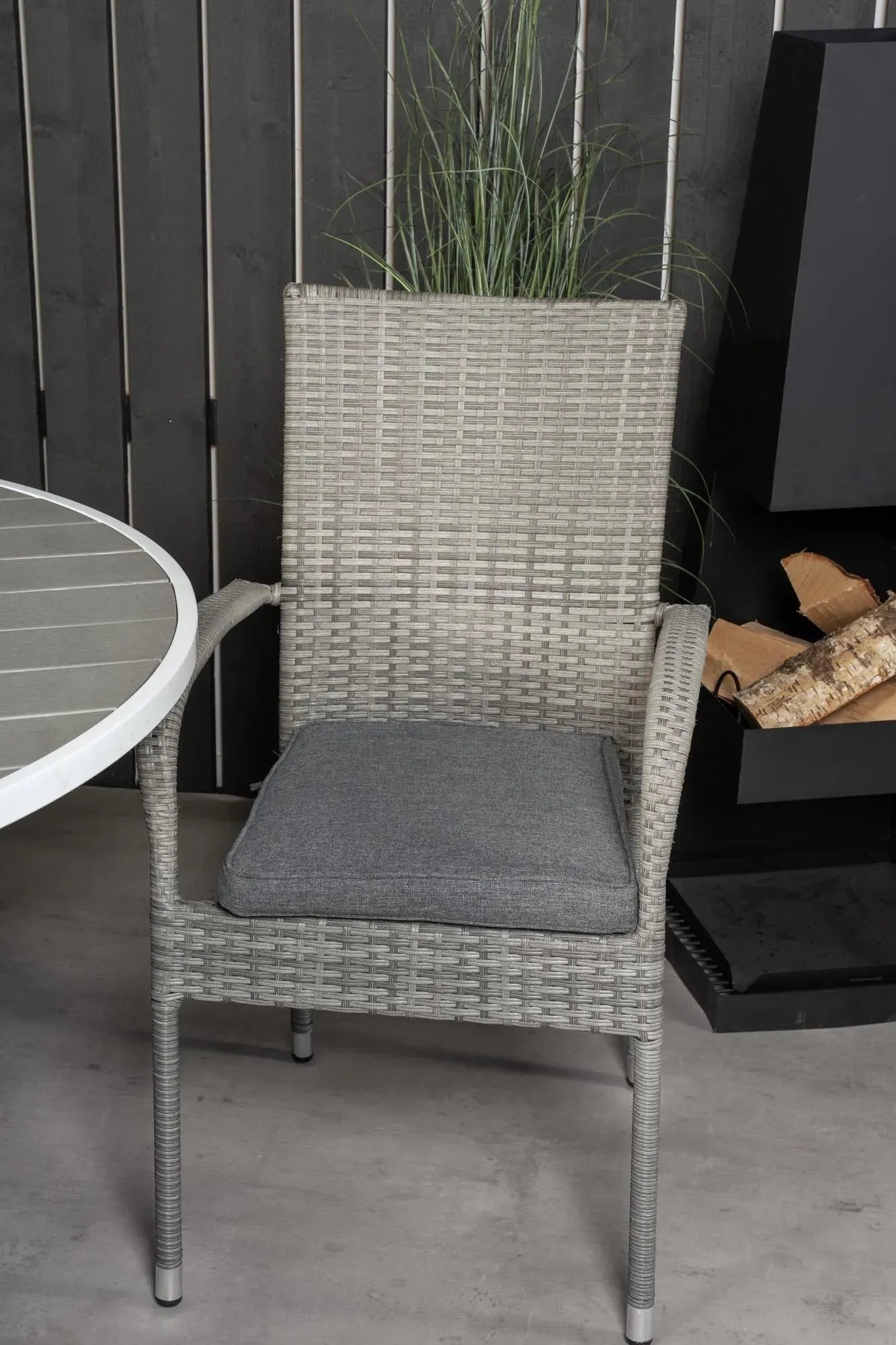 Parma Outdoor-Tischset + Anna ⌀140cm/4St. - KAQTU Design