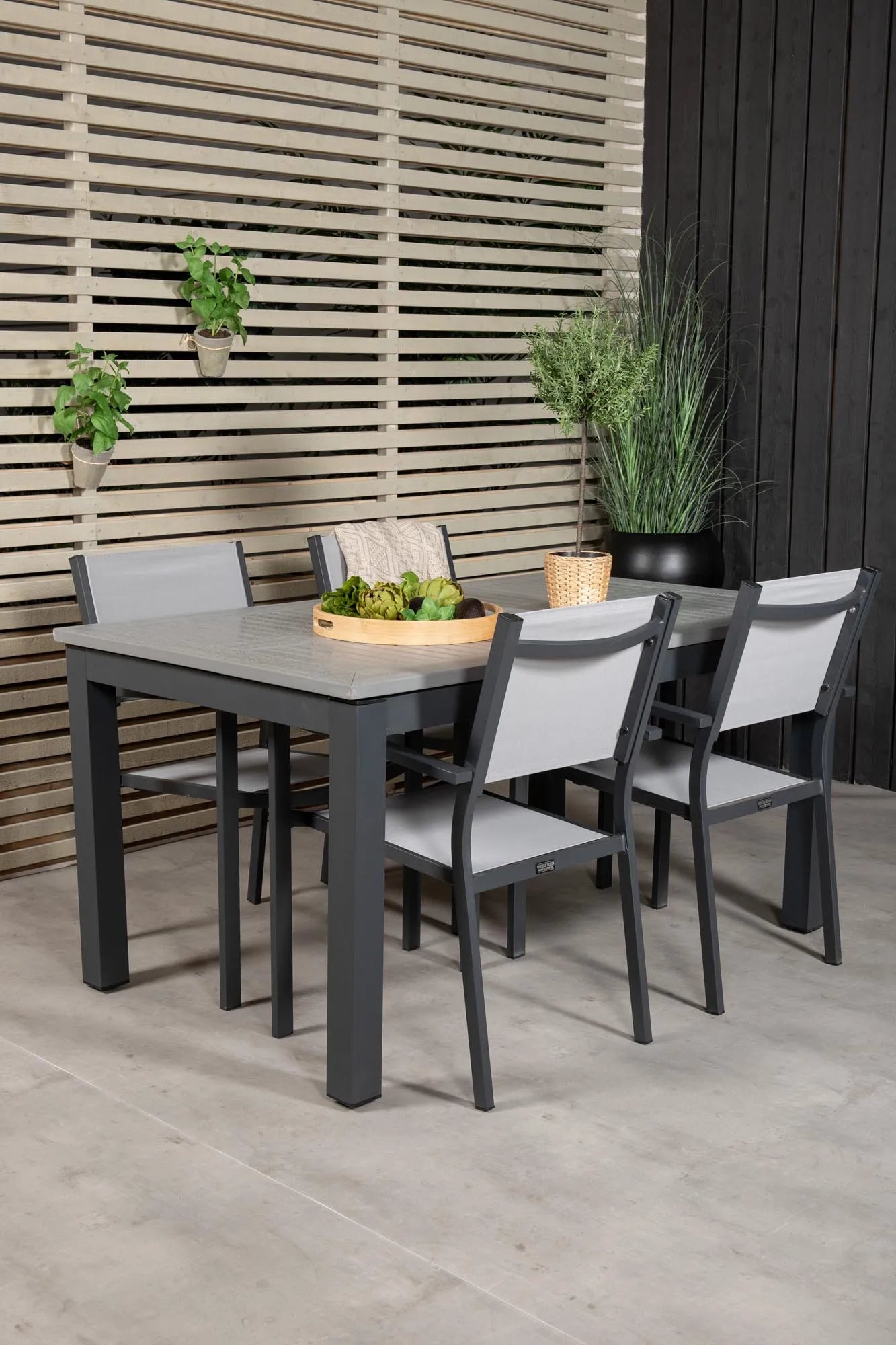 Albany Outdoor-Esstischset + Copacabana 152cm/4St. - KAQTU Design