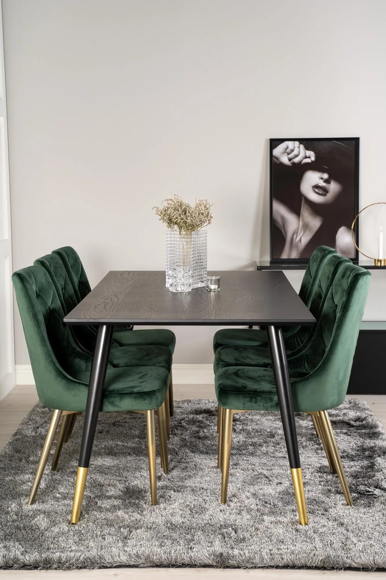 Dipp Esszimmerset + Velvet Deluxe 180cm/6St. in Schwarz / Grau präsentiert im Onlineshop von KAQTU Design AG. Esszimmerset ist von Venture Home