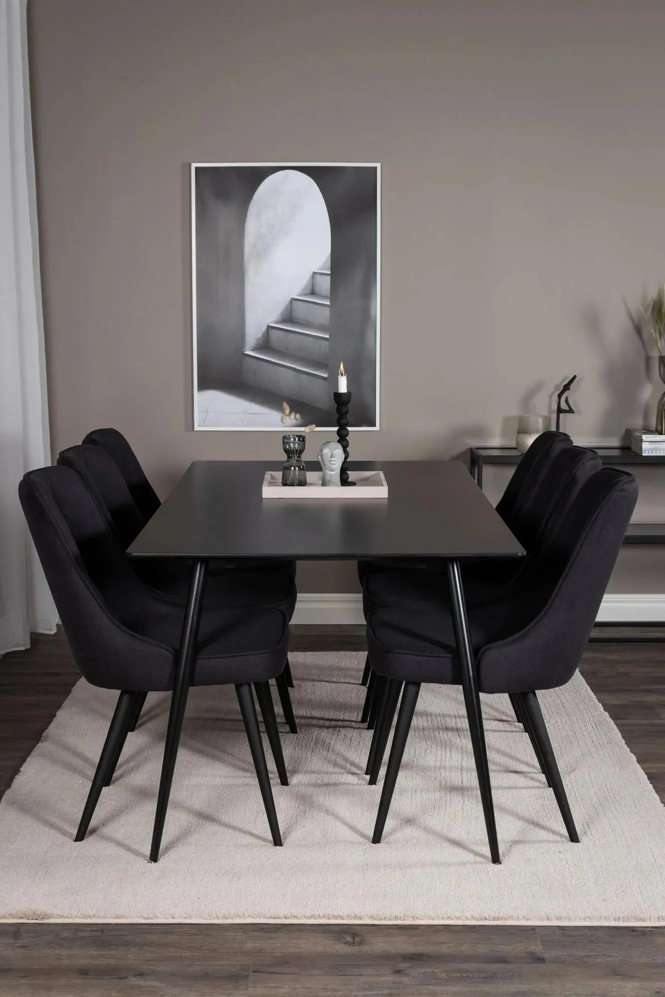 Silar Esszimmerset + Velvet Deluxe 180cm/6St. in Schwarz präsentiert im Onlineshop von KAQTU Design AG. Esszimmerset ist von Venture Home