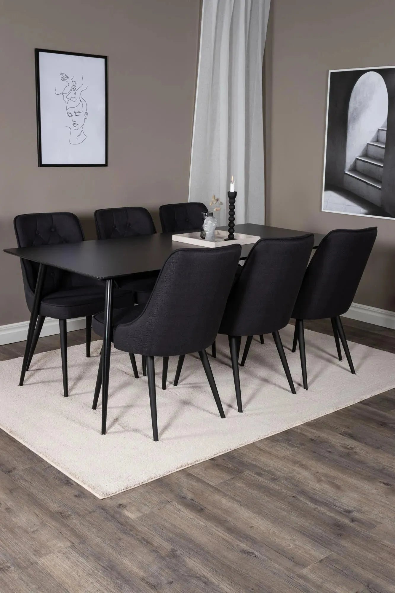 Silar Esszimmerset + Velvet Deluxe 180cm/6St. in Schwarz präsentiert im Onlineshop von KAQTU Design AG. Esszimmerset ist von Venture Home