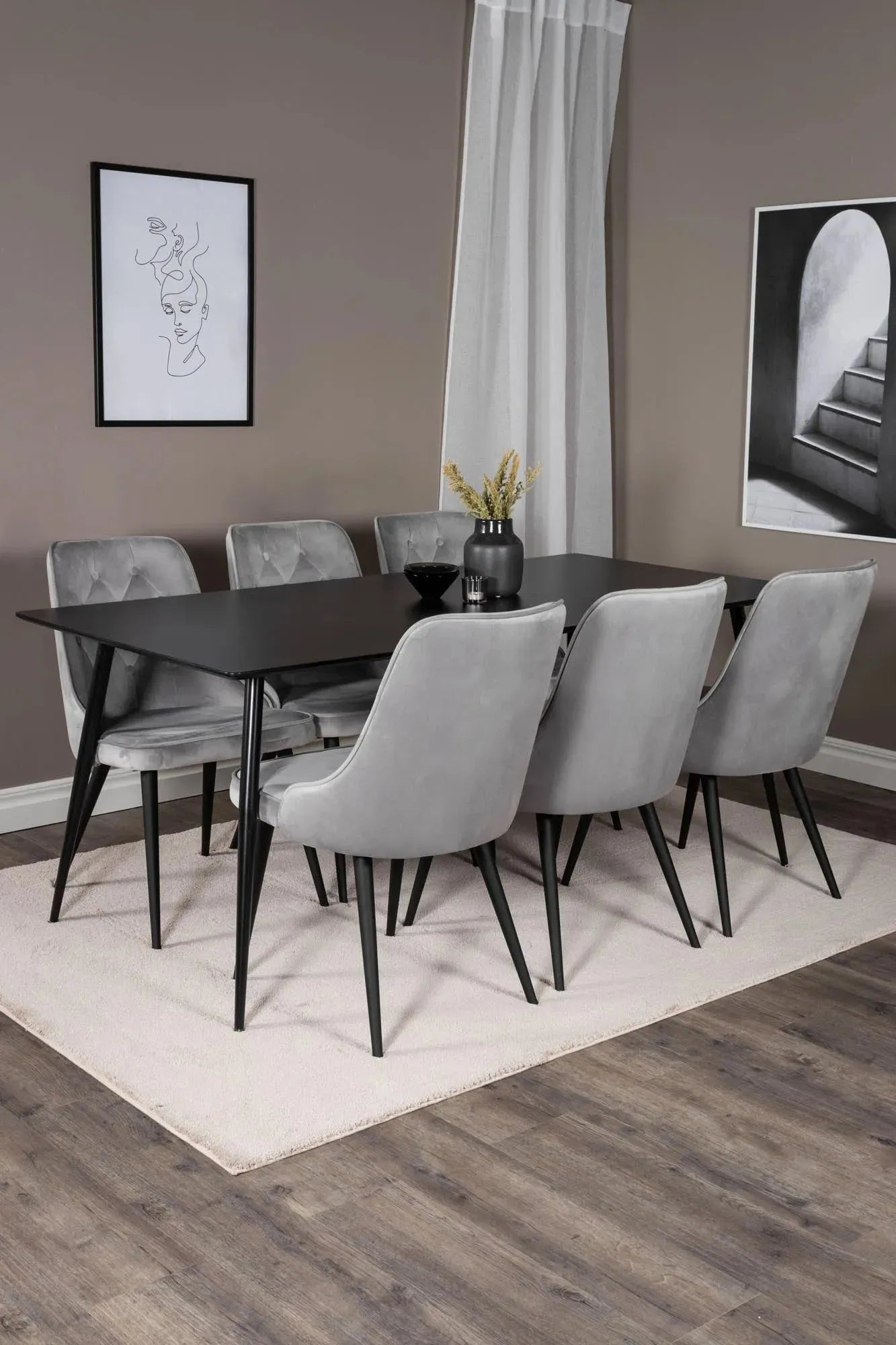 Silar Esszimmerset + Velvet Deluxe 180cm/6St. in Schwarz präsentiert im Onlineshop von KAQTU Design AG. Esszimmerset ist von Venture Home