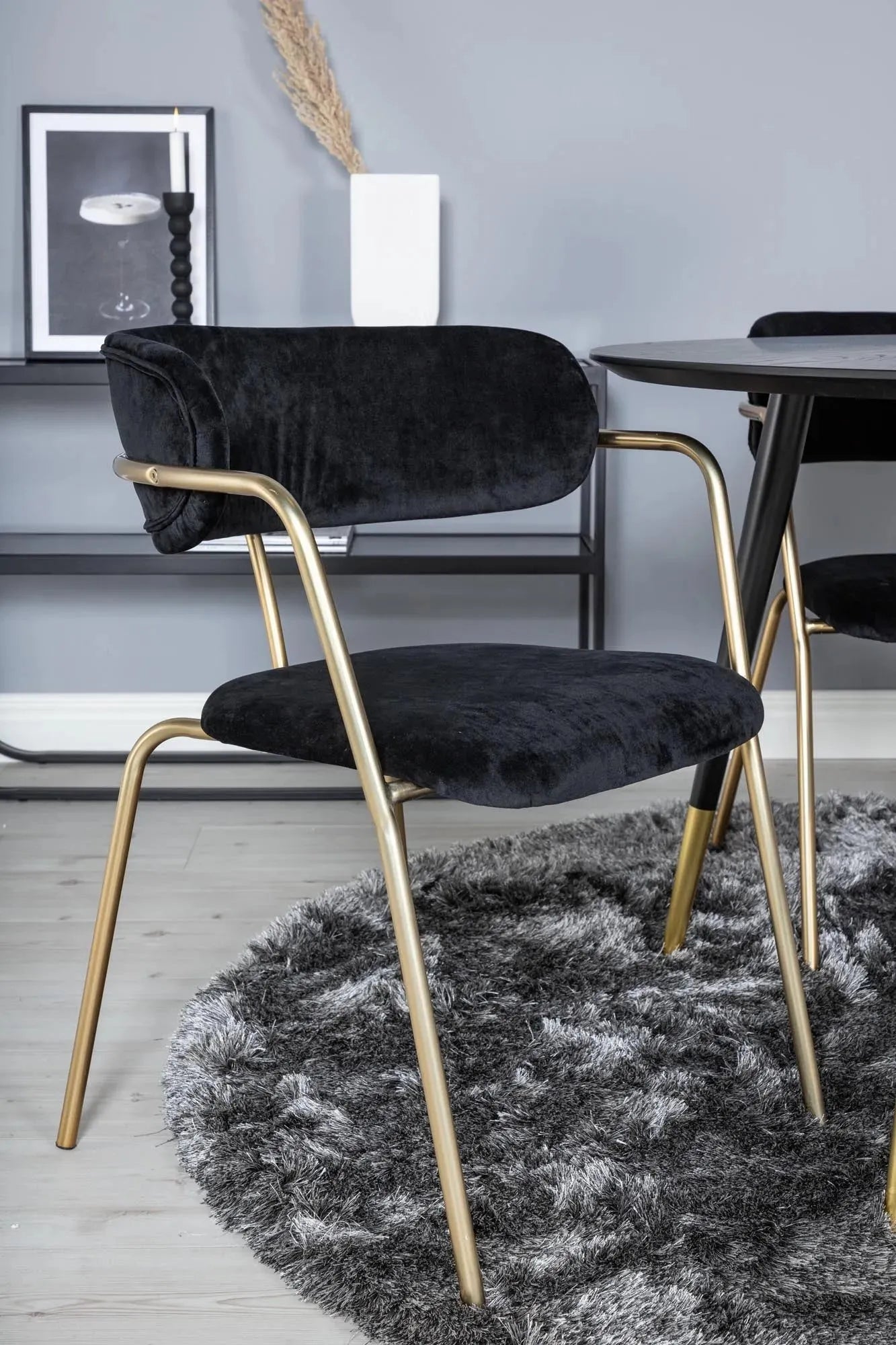 Dipp Esszimmerset + Arrow ⌀115cm/4St. in Schwarzgold / Blau präsentiert im Onlineshop von KAQTU Design AG. Esszimmerset ist von Venture Home