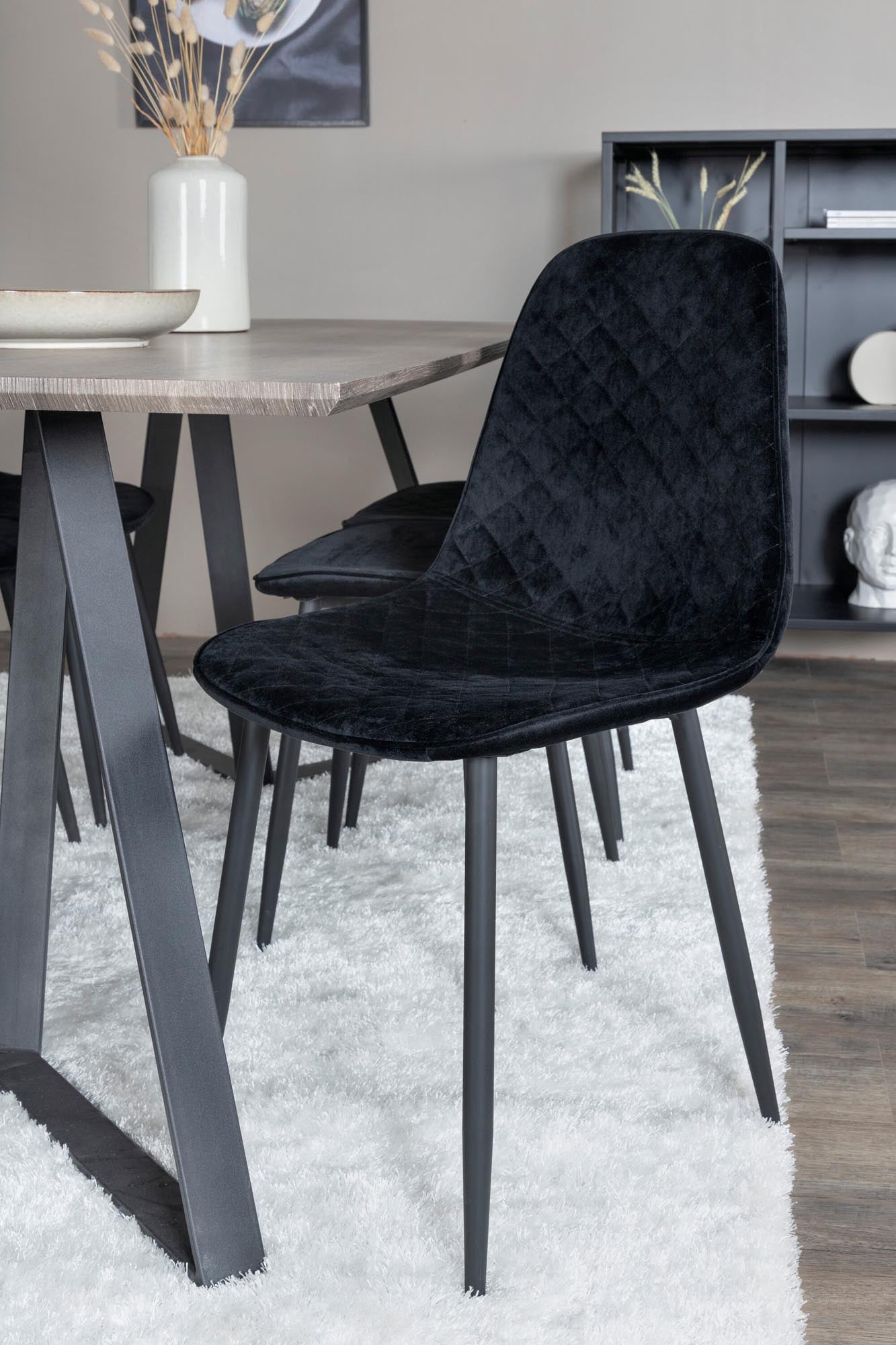 Marina Esszimmerset Polar Diamond 180cm/6St. in Schwarz präsentiert im Onlineshop von KAQTU Design AG. Esszimmerset ist von Venture Home