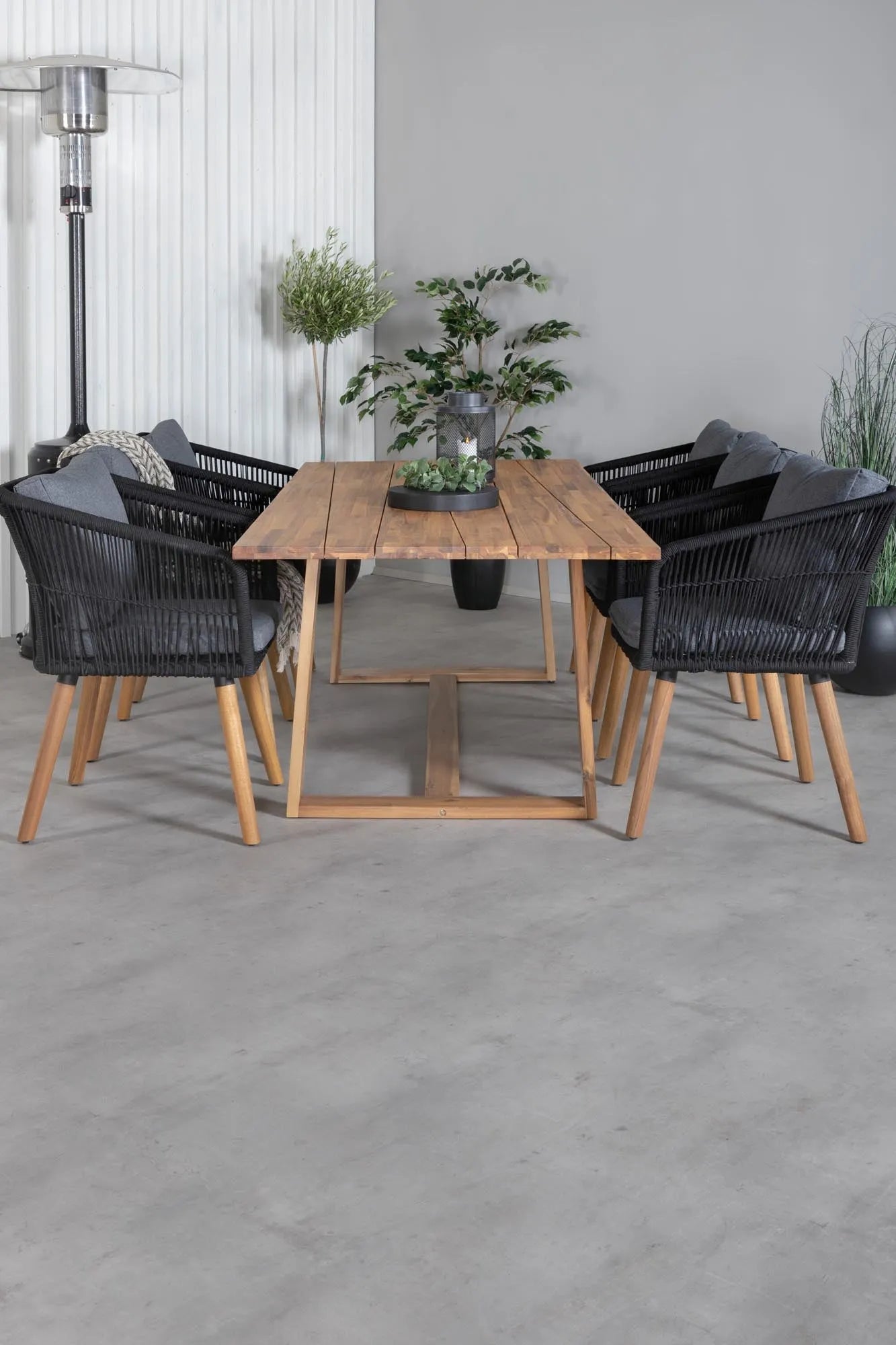 Plankton Rechteckiges Ess-Set in Schwarz/Nature präsentiert im Onlineshop von KAQTU Design AG. Gartentischset ist von Venture Home