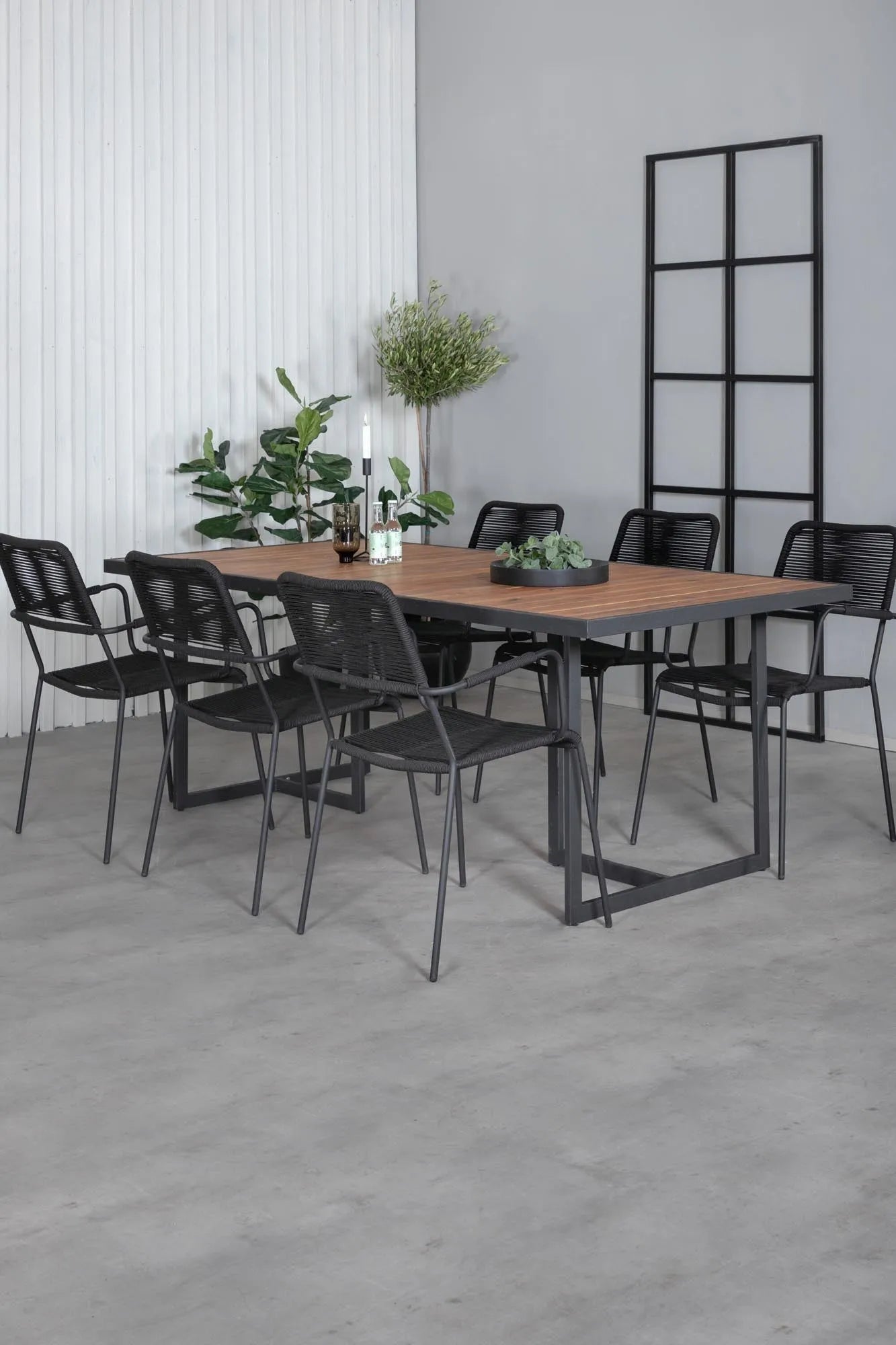 Khung Outdoor-Tischset (Lindos Arm) 200cm/6St. in Schwarz präsentiert im Onlineshop von KAQTU Design AG. Gartentischset ist von Venture Home