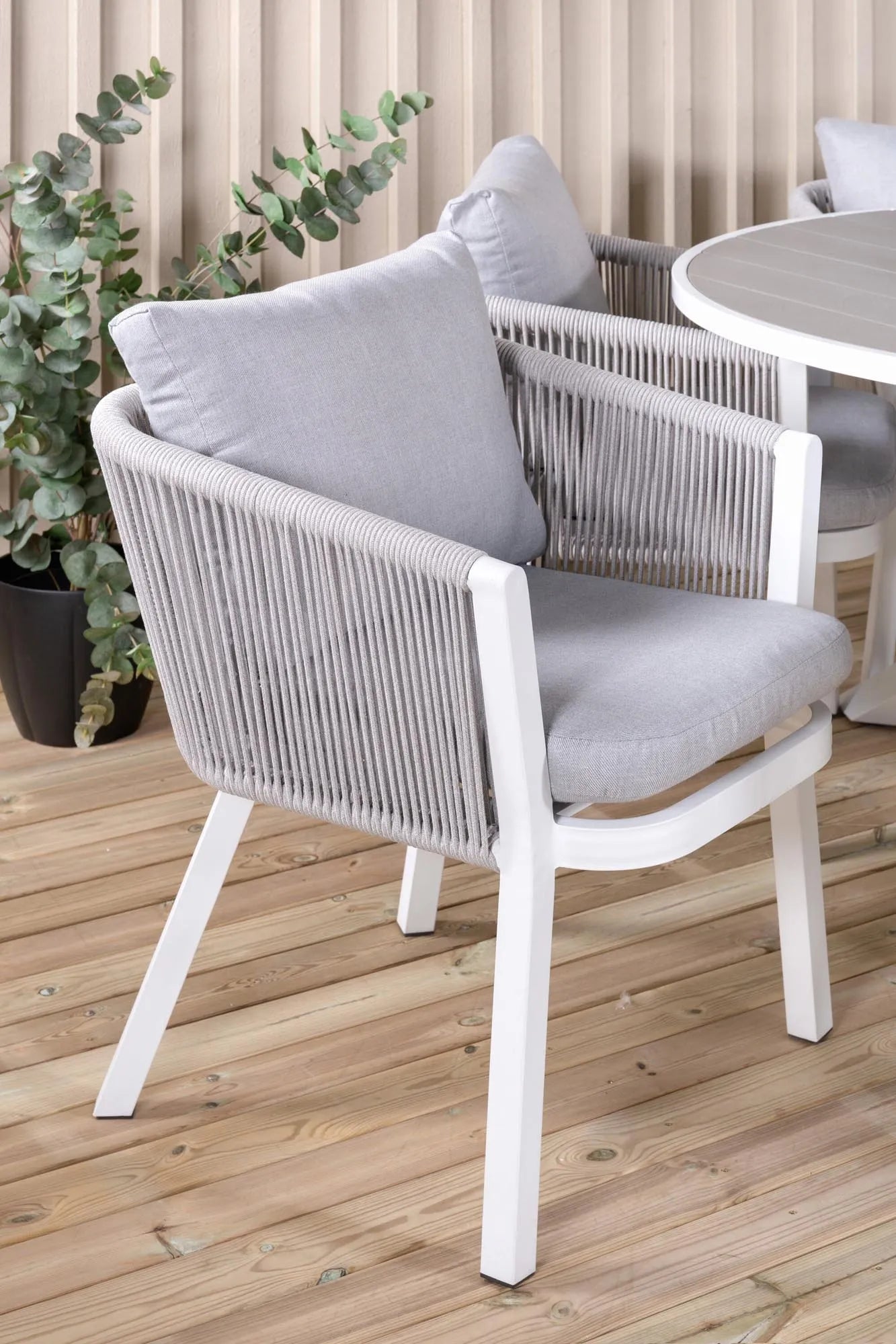 Parma Outdoor-Tischset + Virya ⌀140cm/6St. - KAQTU Design