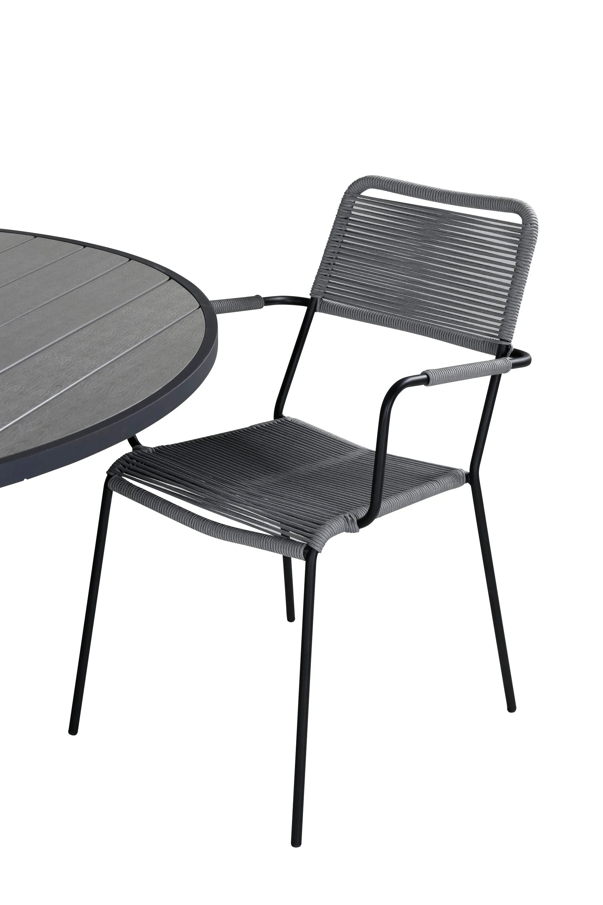 Stilvolles Parma Set: Runder Tisch aus Aintwood, elegante Lindos Stühle, ideal für gesellige Outdoor-Momente.