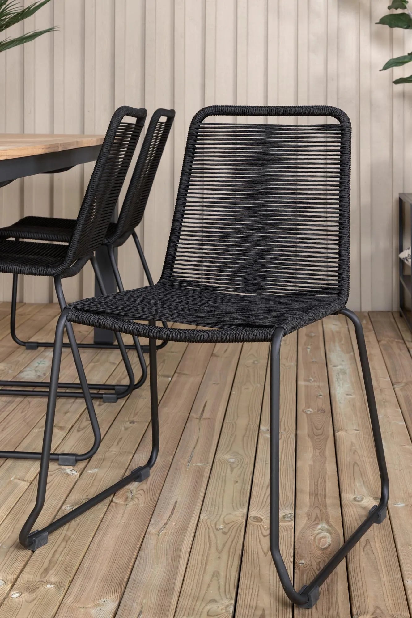 Panama Rechteckiges Ess-Set in Schwarz/Nature präsentiert im Onlineshop von KAQTU Design AG. Gartentischset ist von Venture Home