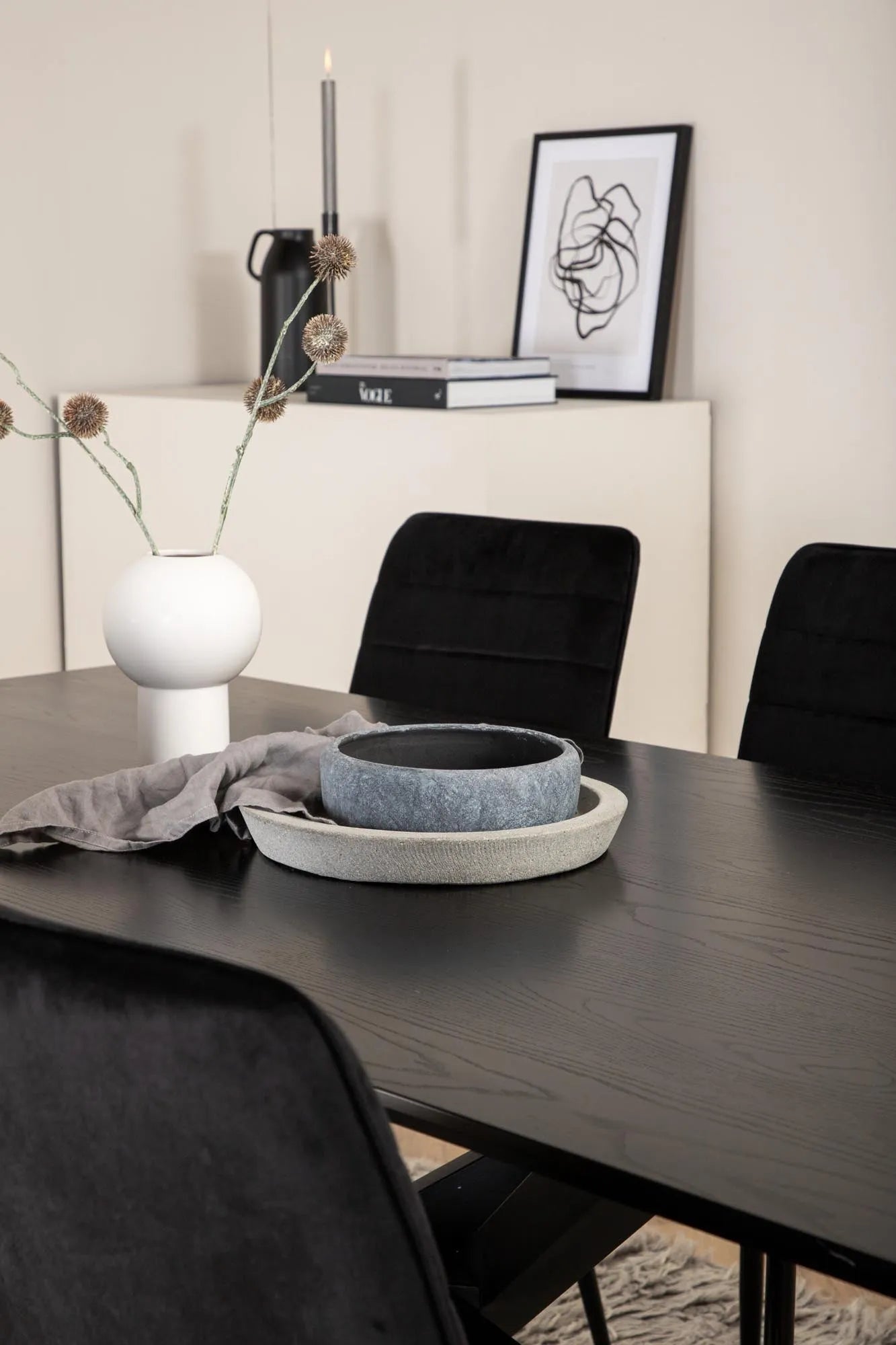 Piazza Esszimmerset + Windu 180cm/6St. in Schwarz präsentiert im Onlineshop von KAQTU Design AG. Esszimmerset ist von Venture Home