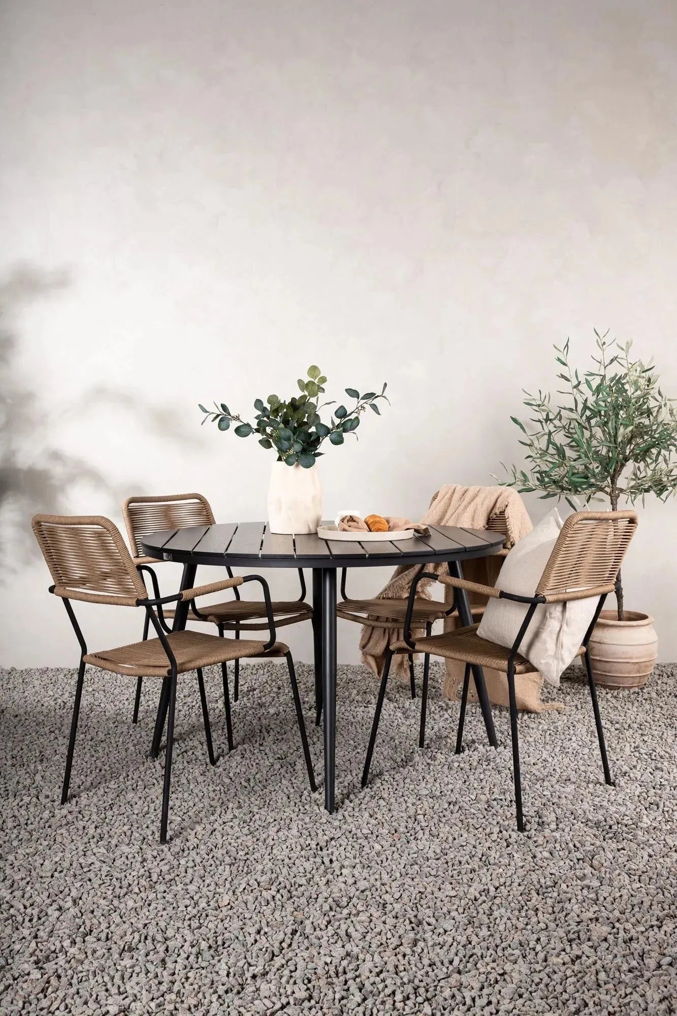 Break Outdoor-Tischset + Lindos Arm ⌀120cm/4St. - KAQTU Design