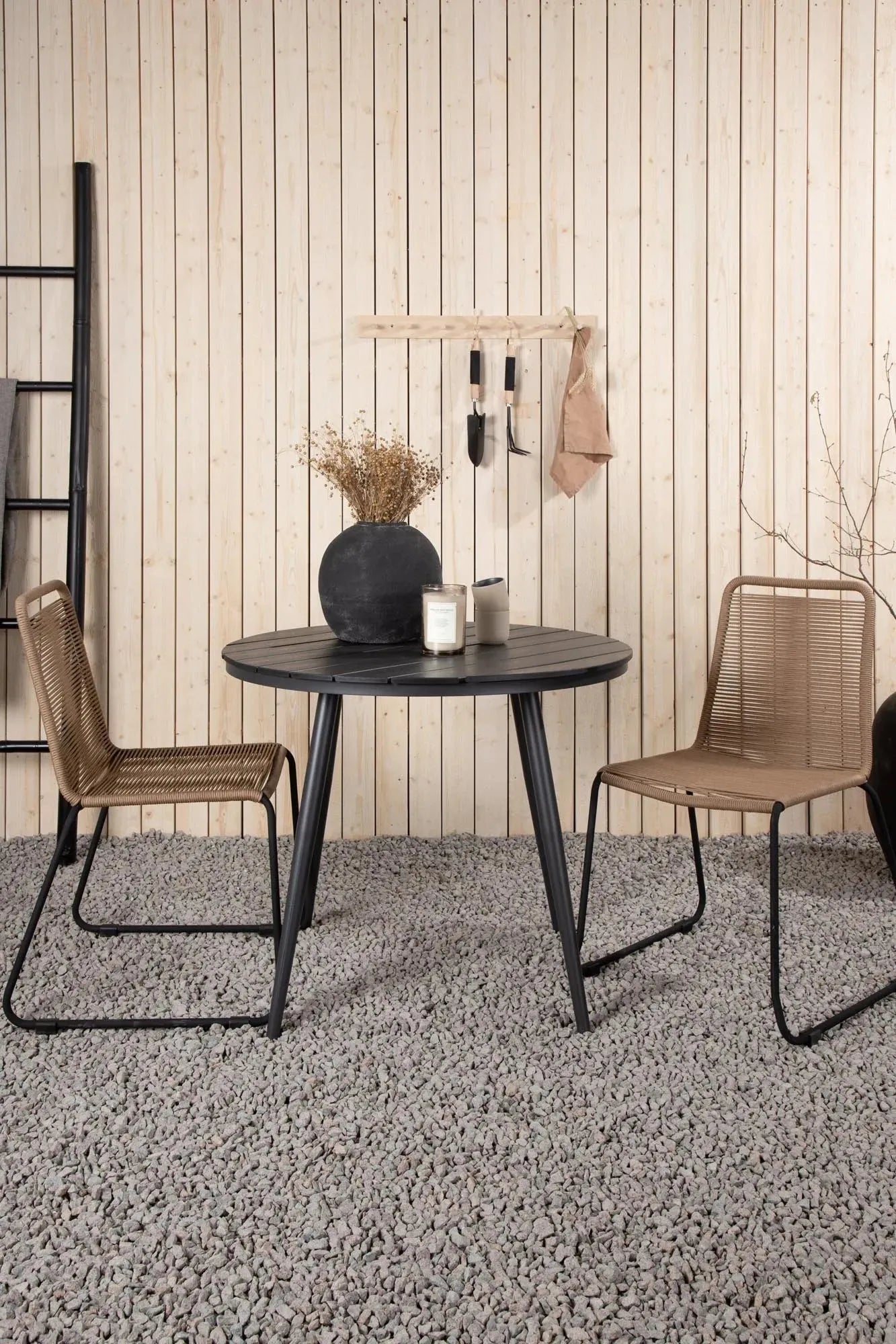 Break Outdoor-Tischset + Lindos Stack ⌀90cm/2St. - KAQTU Design