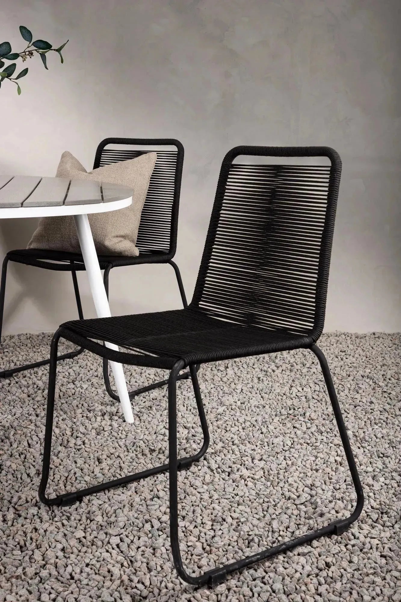 Break Outdoor-Tischset + Lindos Stack ⌀120cm/4St. - KAQTU Design