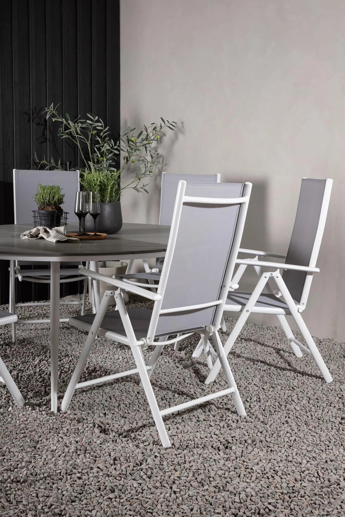 Break Outdoor-Tischset ⌀150cm/6St. - KAQTU Design