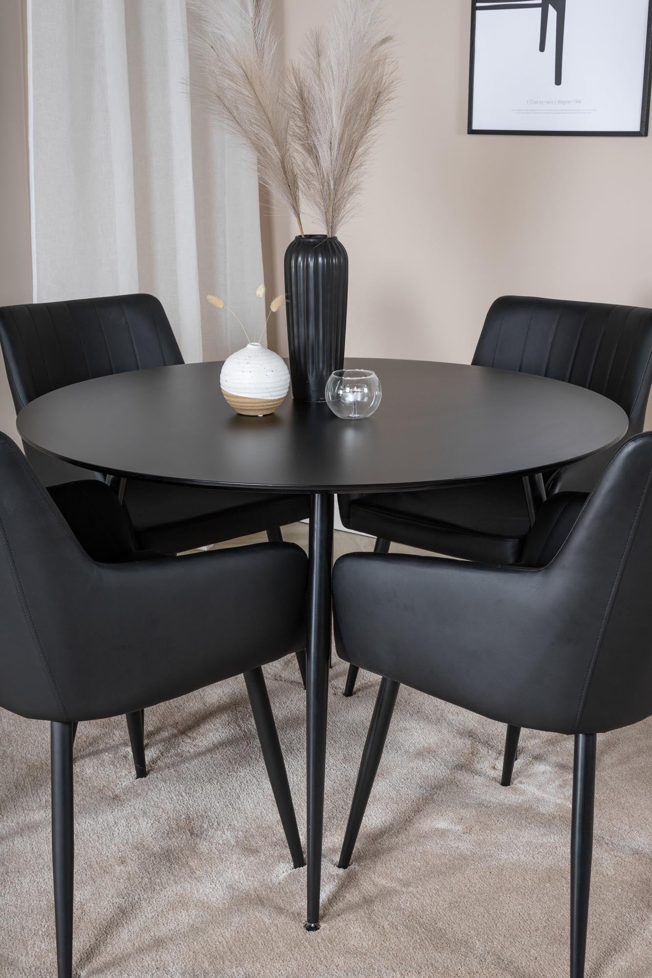 Esszimmer Set Silar mit Stuhl Comfort in Schwarz Schwarz präsentiert im Onlineshop von KAQTU Design AG. Esszimmerset ist von Venture Home