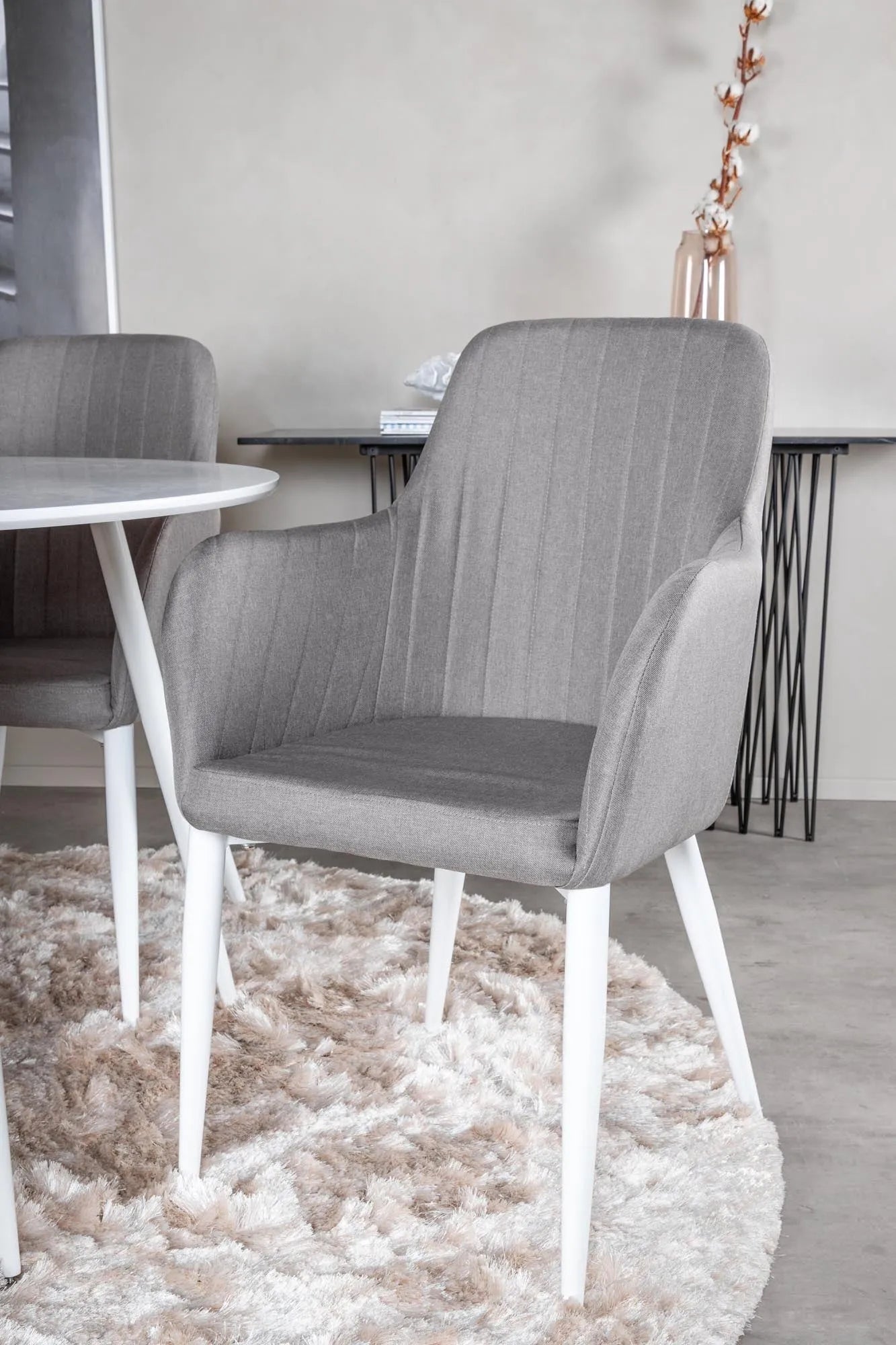 Esszimmer Set Plaza mit Stuhl Comfort in Weiss/Grau/Weiss präsentiert im Onlineshop von KAQTU Design AG. Esszimmerset ist von Venture Home