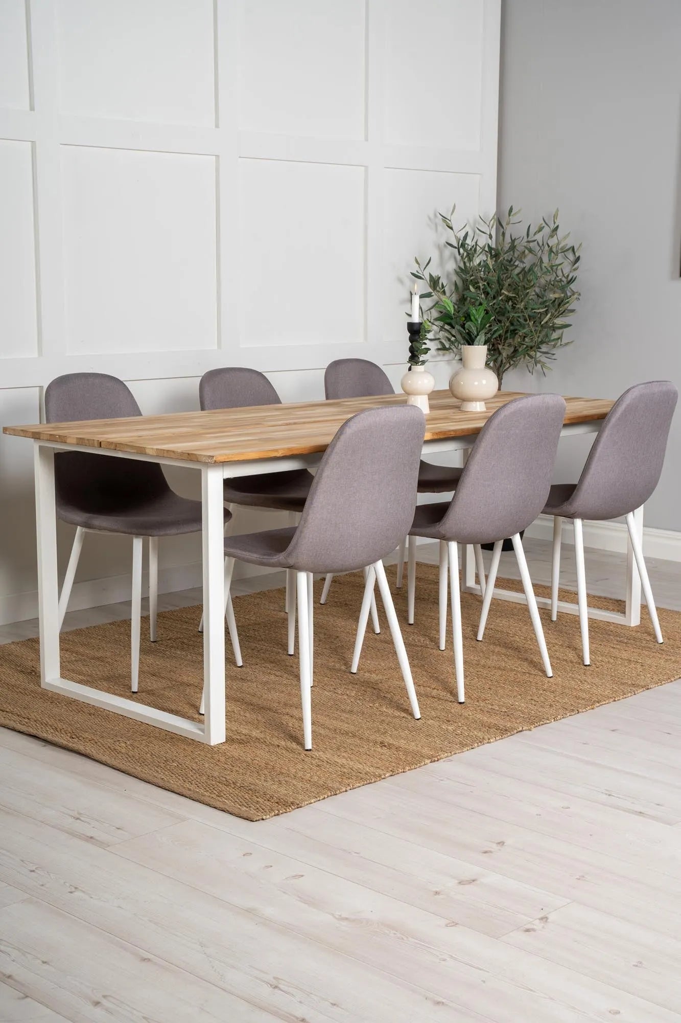 Esszimmer Set Cirebon mit Stuhl Polar in Natur/Grau/Weiss präsentiert im Onlineshop von KAQTU Design AG. Esszimmerset ist von Venture Home