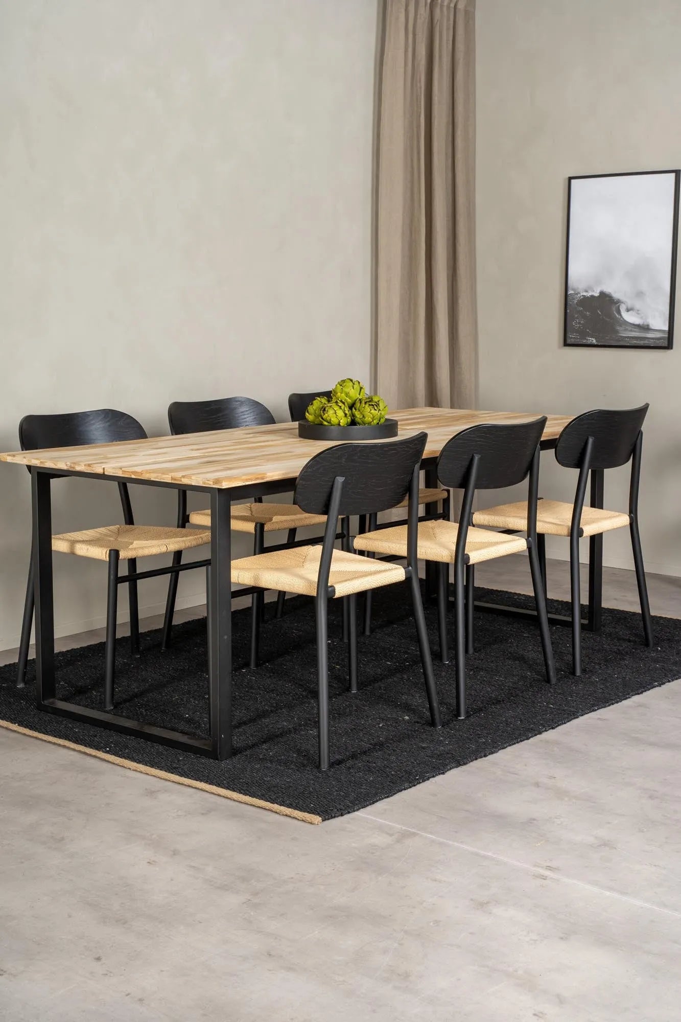 Esszimmer Set Cirebon mit Stuhl Polly in Natur/Schwarz präsentiert im Onlineshop von KAQTU Design AG. Esszimmerset ist von Venture Home