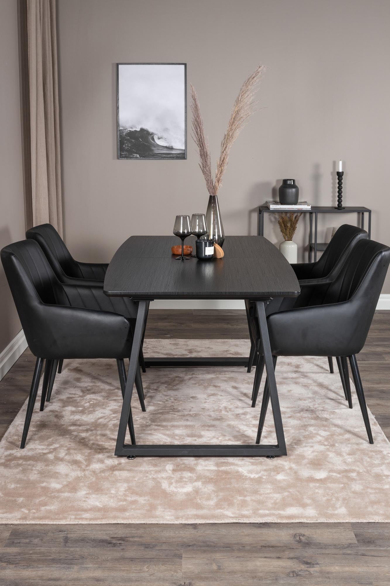 Esszimmer Set Inca mit Stuhl Comfort in Schwarz Schwarz präsentiert im Onlineshop von KAQTU Design AG. Esszimmerset ist von Venture Home