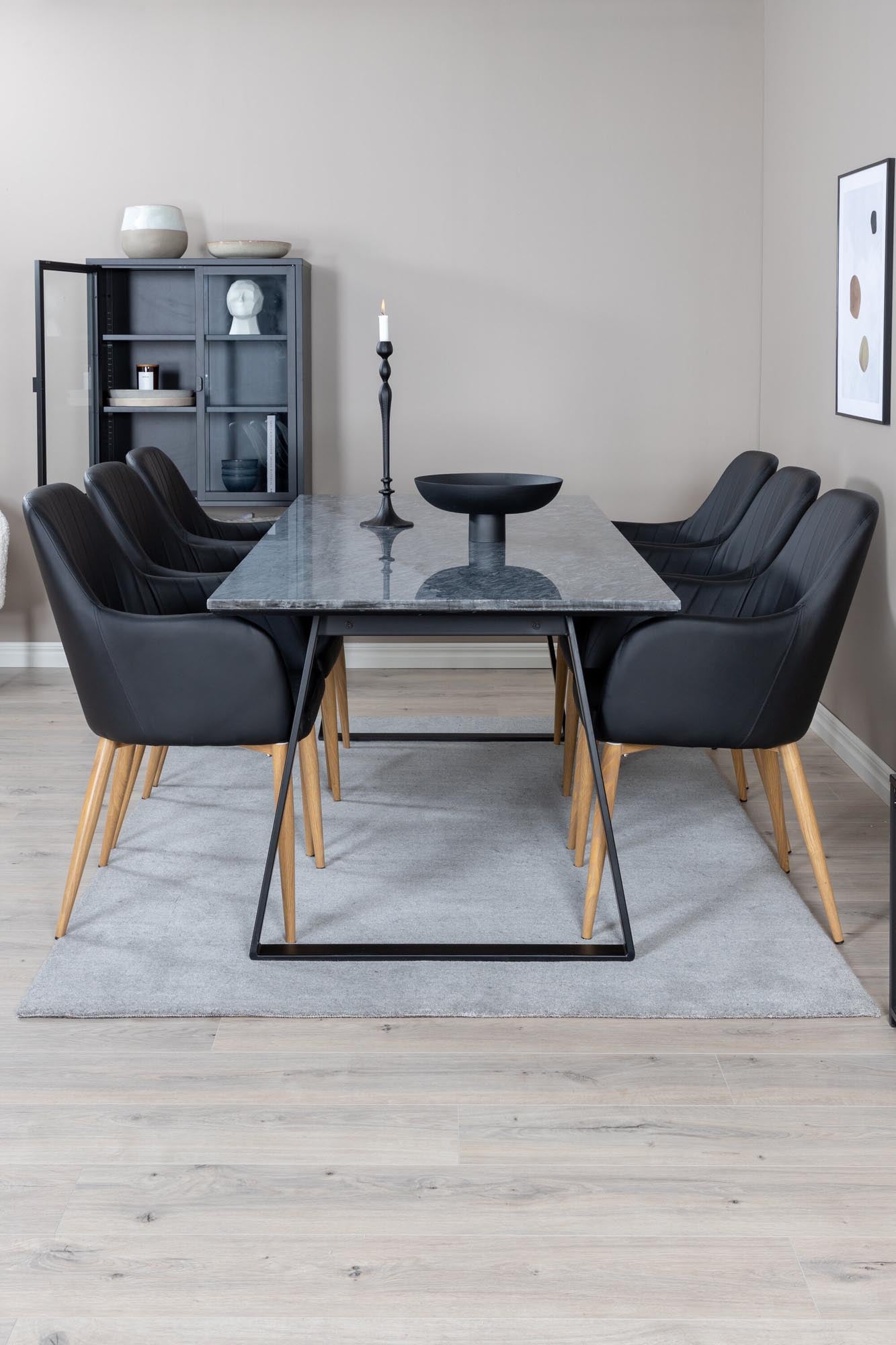 Esszimmer Set Estelle mit Stuhl Comfort in Schwarz Schwarz präsentiert im Onlineshop von KAQTU Design AG. Esszimmerset ist von Venture Home