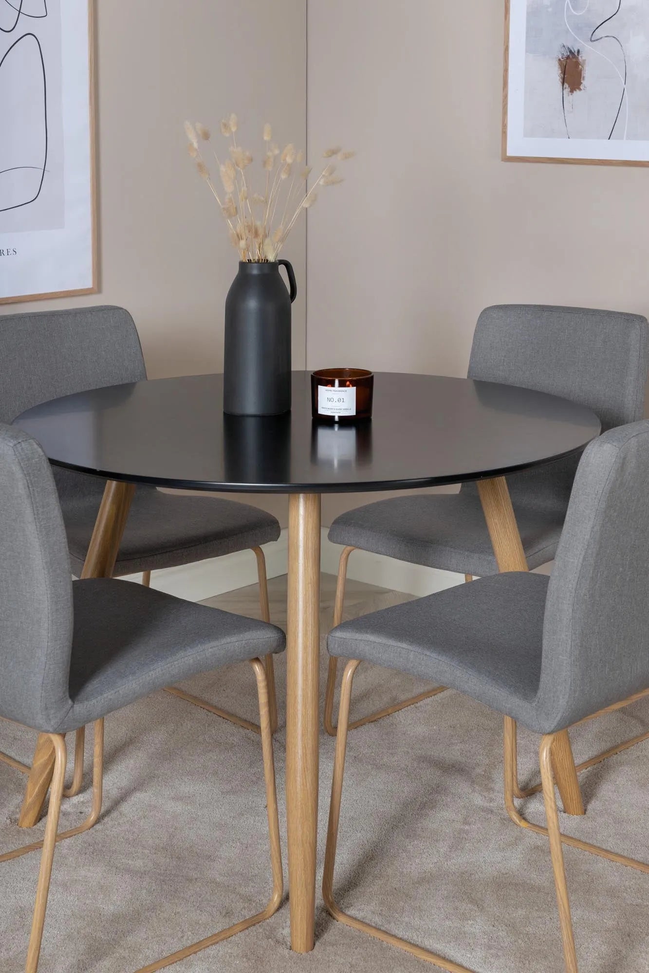 Esszimmer Set Plaza mit Stuhl Mace in Schwarz/Grau/Natur präsentiert im Onlineshop von KAQTU Design AG. Esszimmerset ist von Venture Home