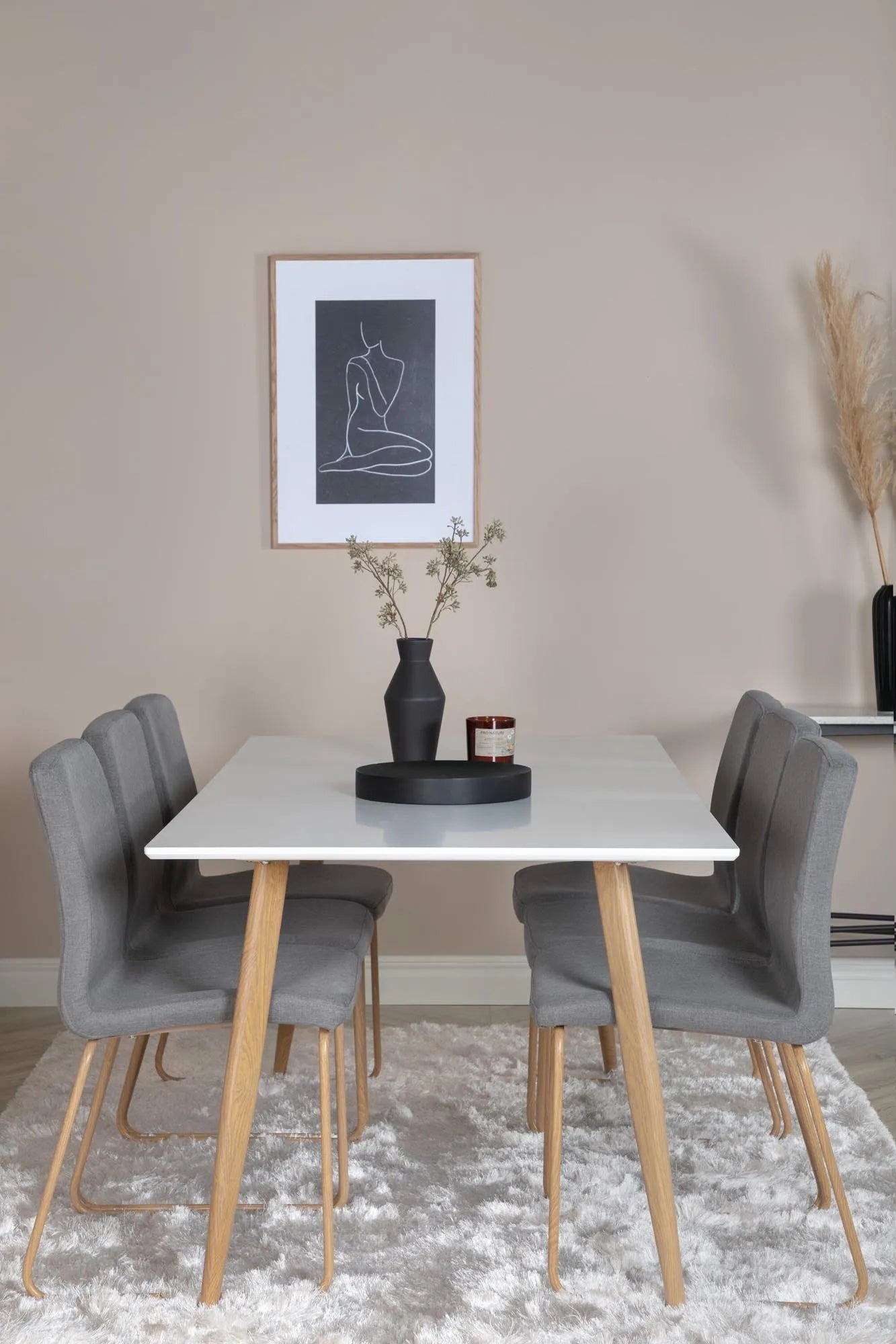 Esszimmer Set Polar mit Stuhl Mace in Weiss/Grau/Natur präsentiert im Onlineshop von KAQTU Design AG. Esszimmerset ist von Venture Home