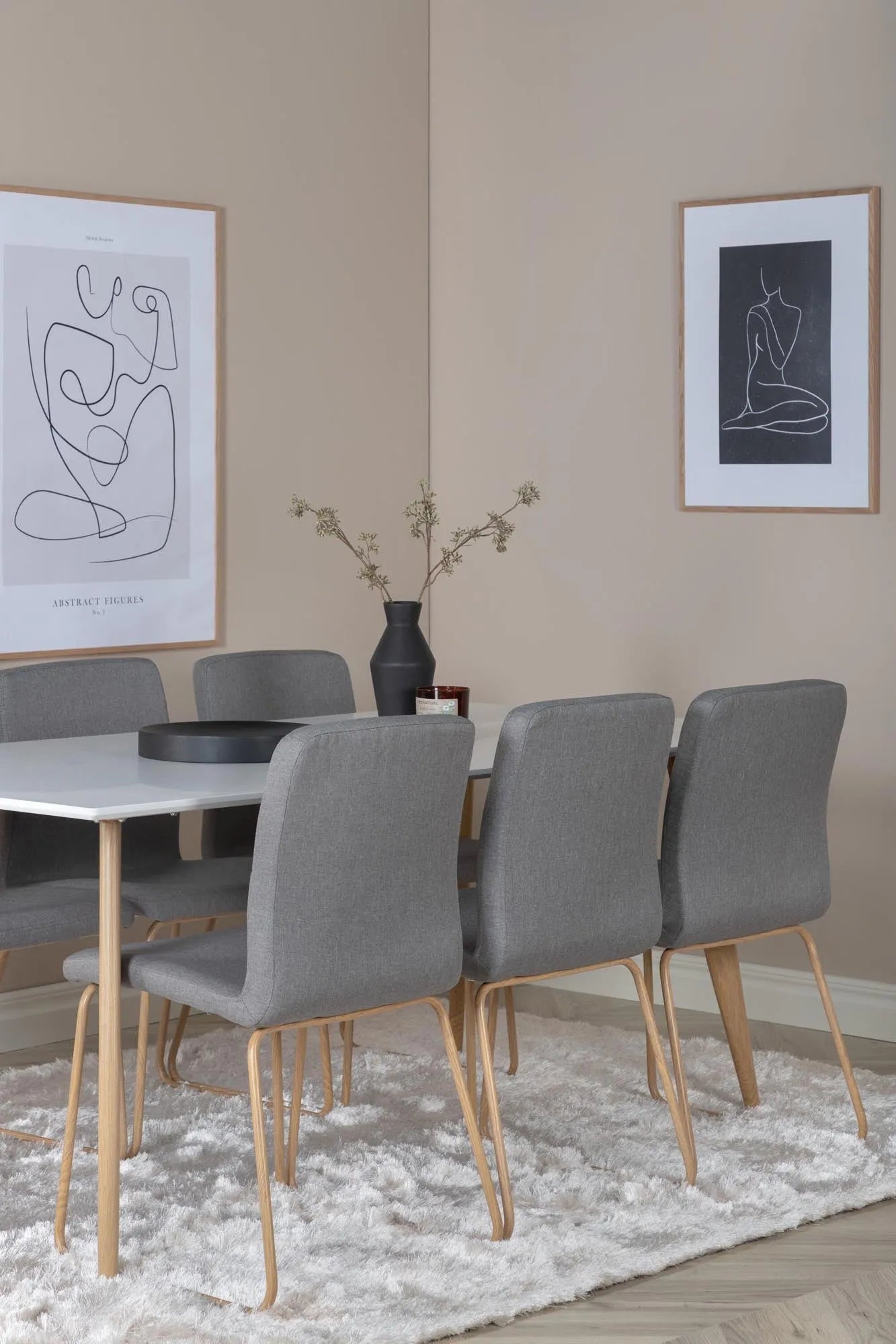 Esszimmer Set Polar mit Stuhl Mace in Weiss/Grau/Natur präsentiert im Onlineshop von KAQTU Design AG. Esszimmerset ist von Venture Home