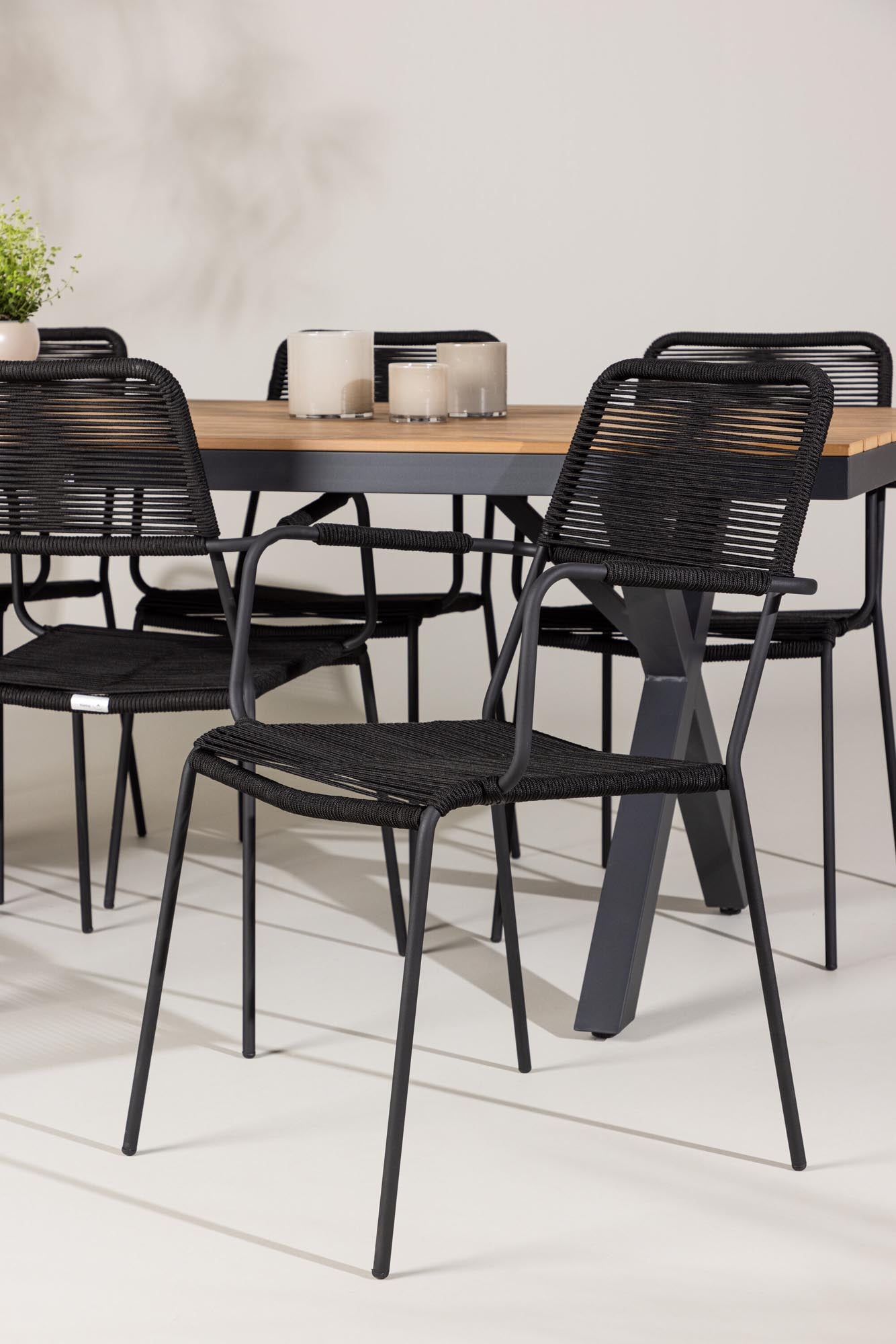 Garcia Gartentisch Set + Lindos Armchair in Schwarz Schwarz präsentiert im Onlineshop von KAQTU Design AG. Gartentischset ist von Venture Home