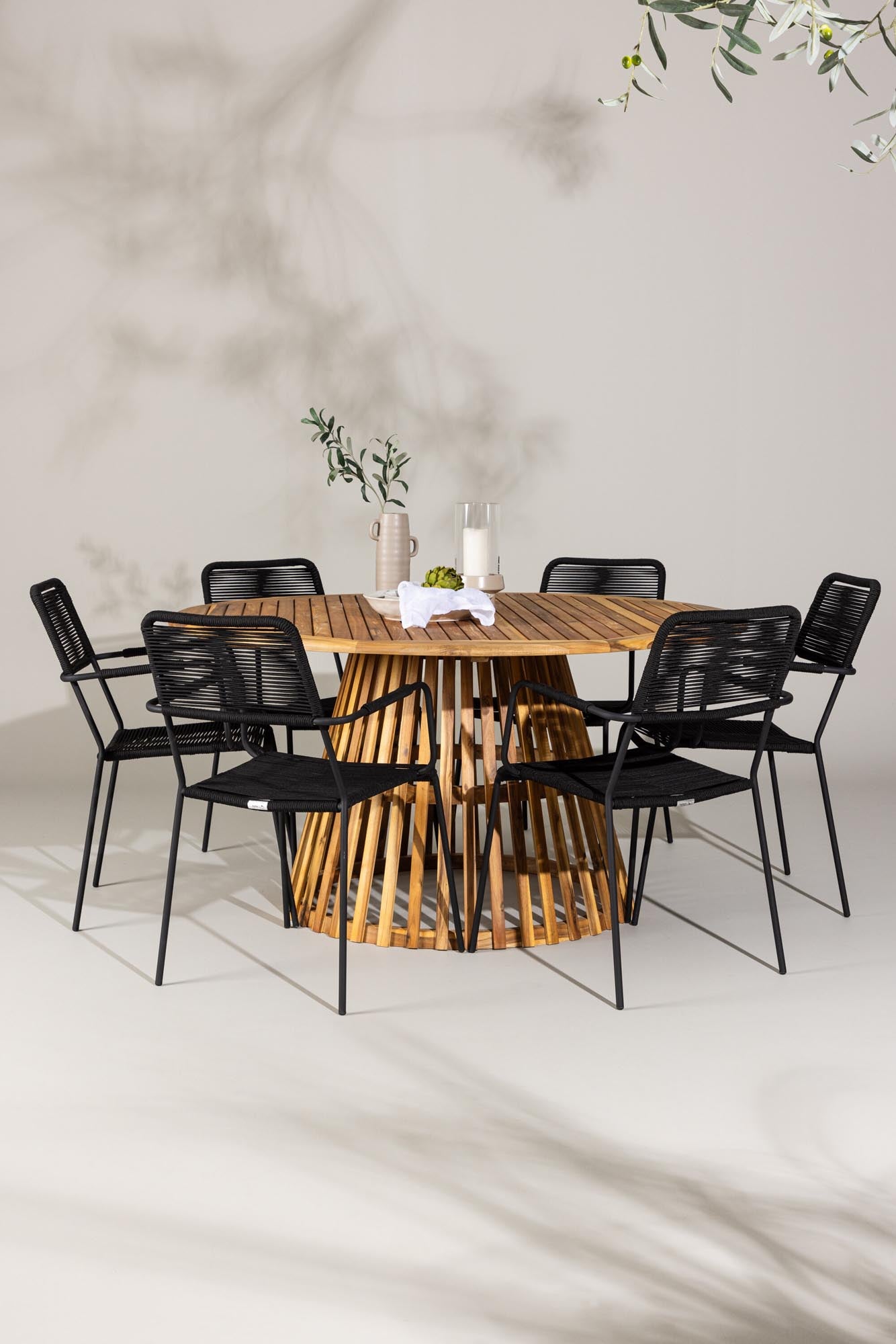 Tucumán Esszimmer Set rund in Natur/Schwarz präsentiert im Onlineshop von KAQTU Design AG. Esszimmerset ist von Venture Home