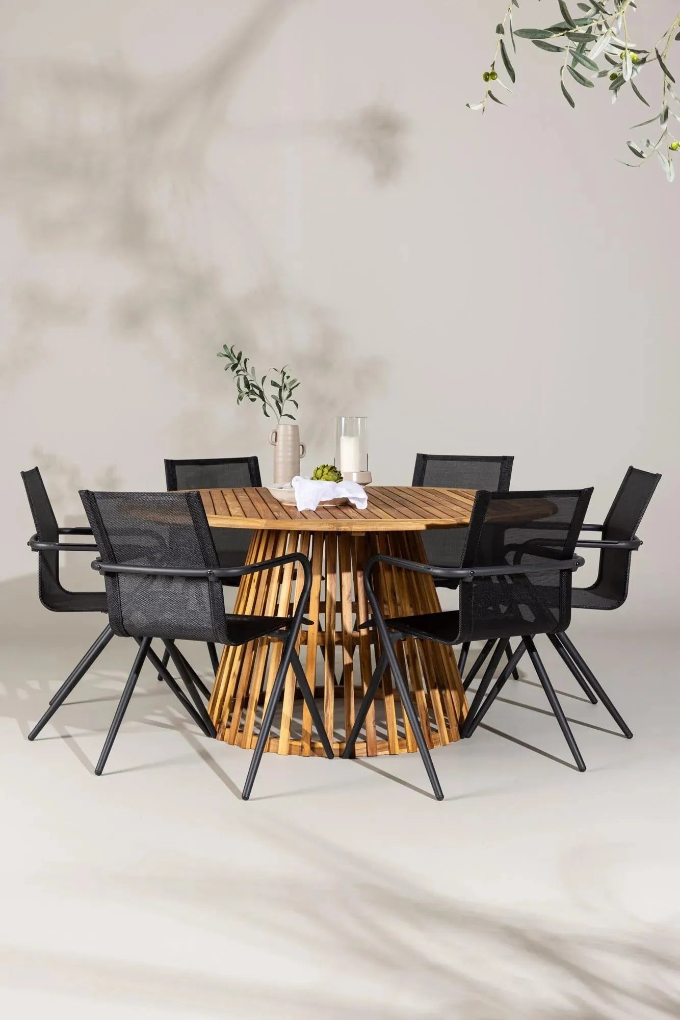 Tucumán Esszimmer Set rund in Natur/Weiss präsentiert im Onlineshop von KAQTU Design AG. Esszimmerset ist von Venture Home