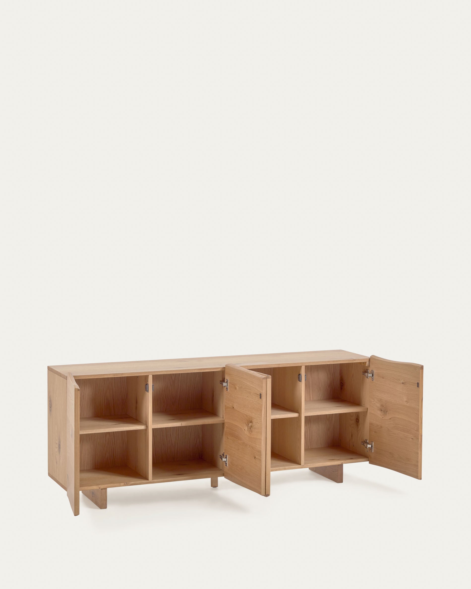 Rasha Sideboard 4 Türen Eichenfurnier mit natürlichem Finish 180 x 71 cm in Braun präsentiert im Onlineshop von KAQTU Design AG. Sideboard ist von Kave Home