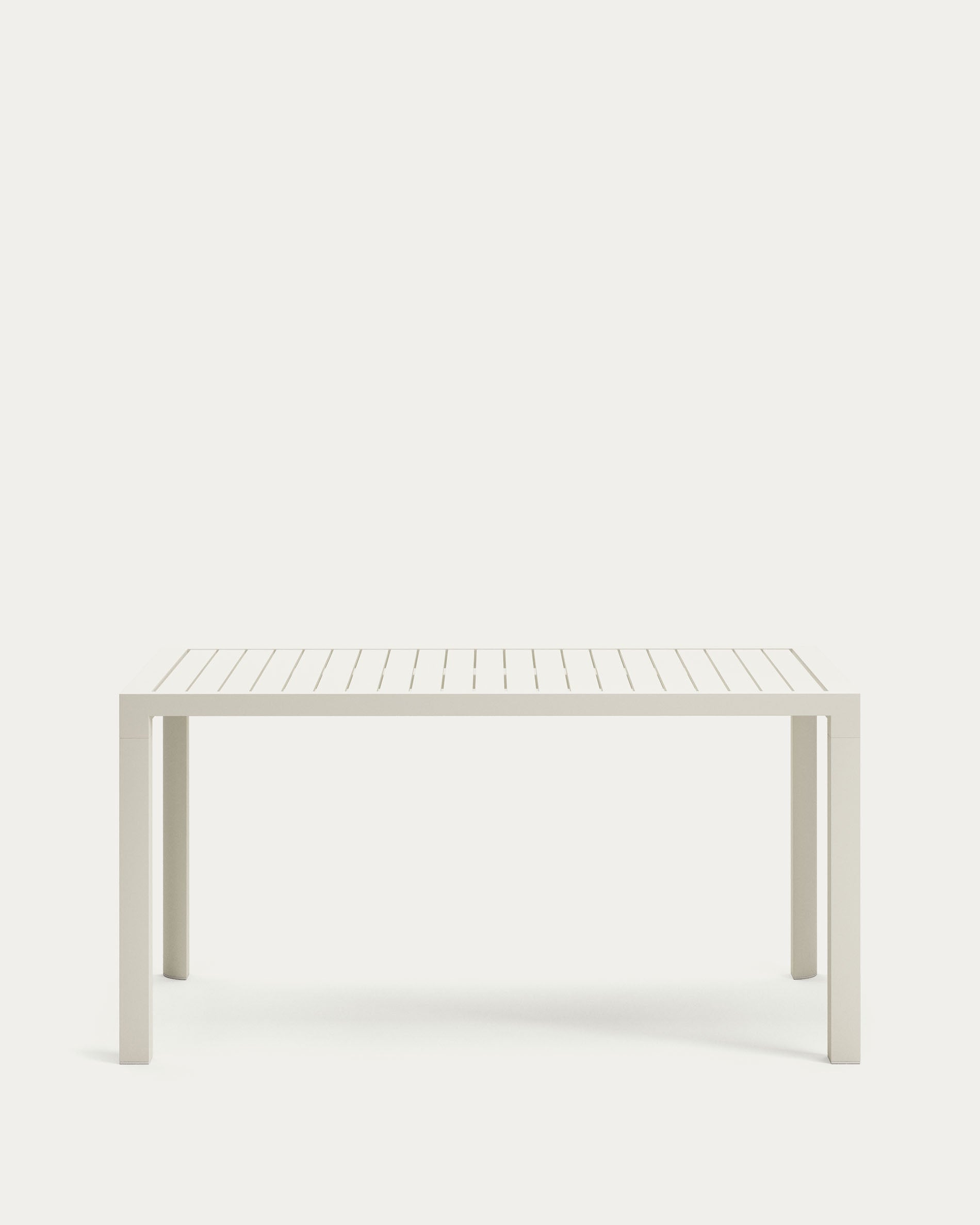 Gartentisch Culip aus Aluminium mit weissem Finish 150 x 77 cm in Weiß präsentiert im Onlineshop von KAQTU Design AG. Gartentisch ist von Kave Home