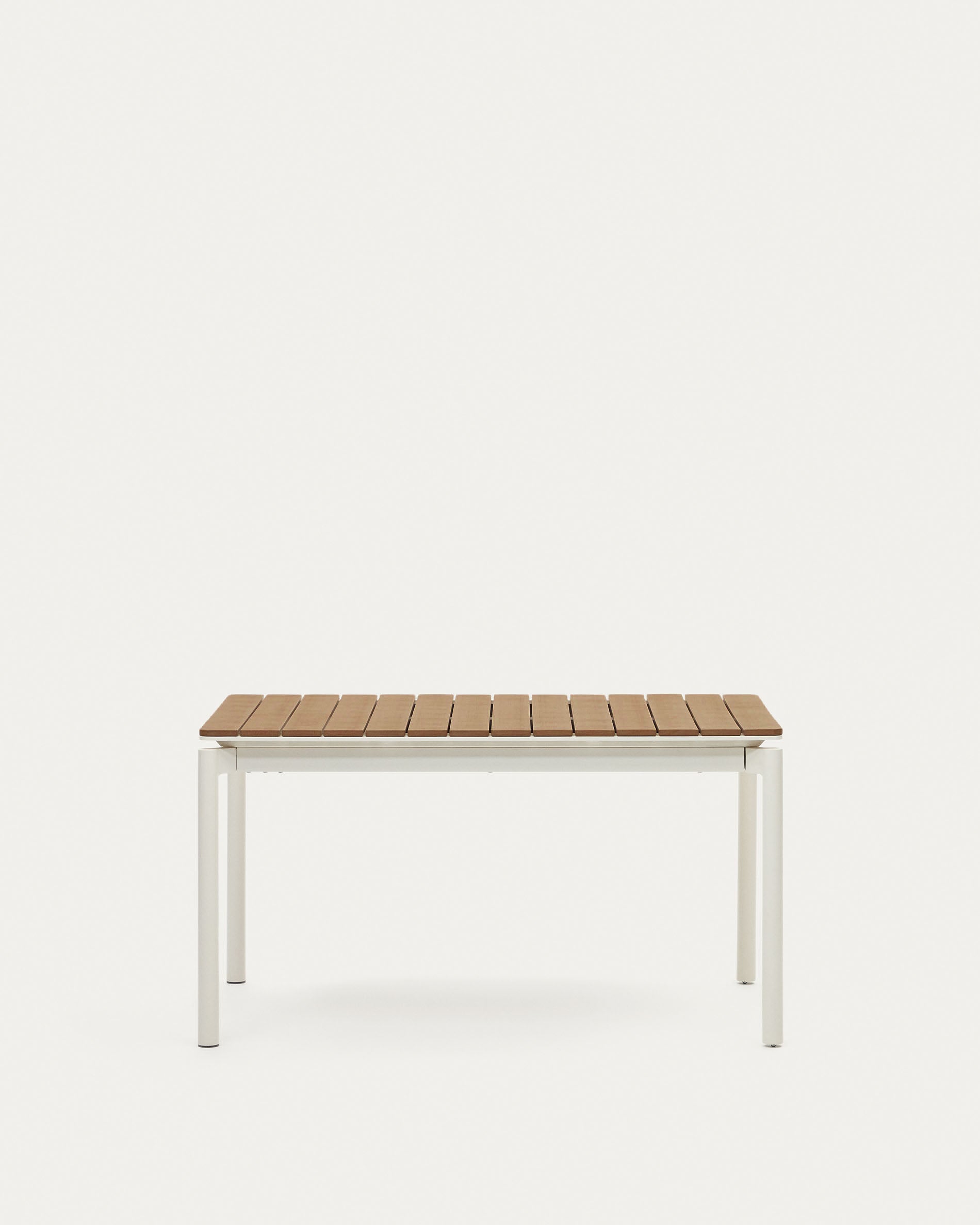 Canyelles Gartenausziehtisch aus Poly-Holz und Aluminium in Mattweiss 140 (200) x 90 cm in Weiß präsentiert im Onlineshop von KAQTU Design AG. Gartentisch ist von Kave Home