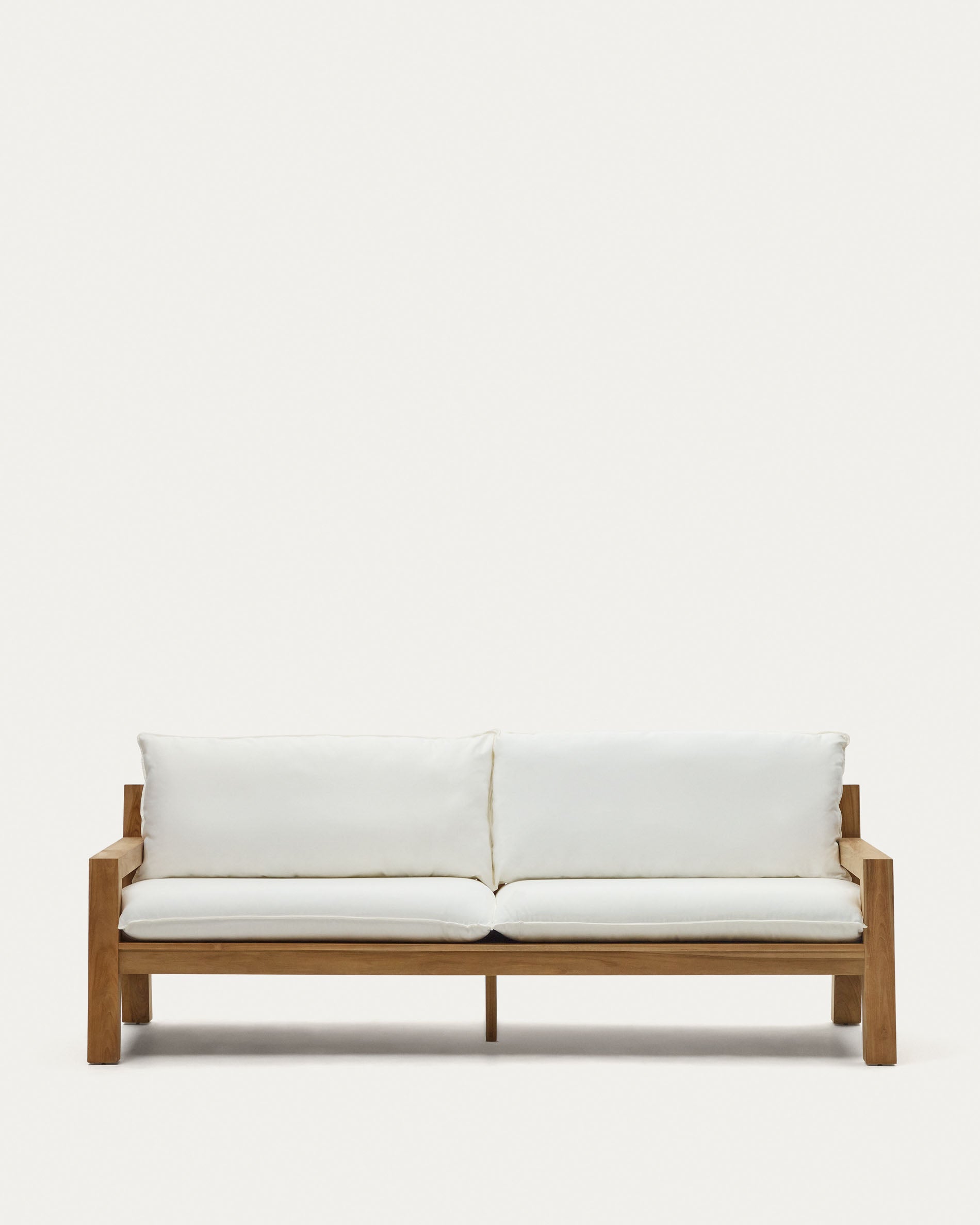 Forcanera 3-Sitzer-Sofa aus massivem Teakholz 211 cm in Weiß präsentiert im Onlineshop von KAQTU Design AG. Lounge Sofa ist von Kave Home