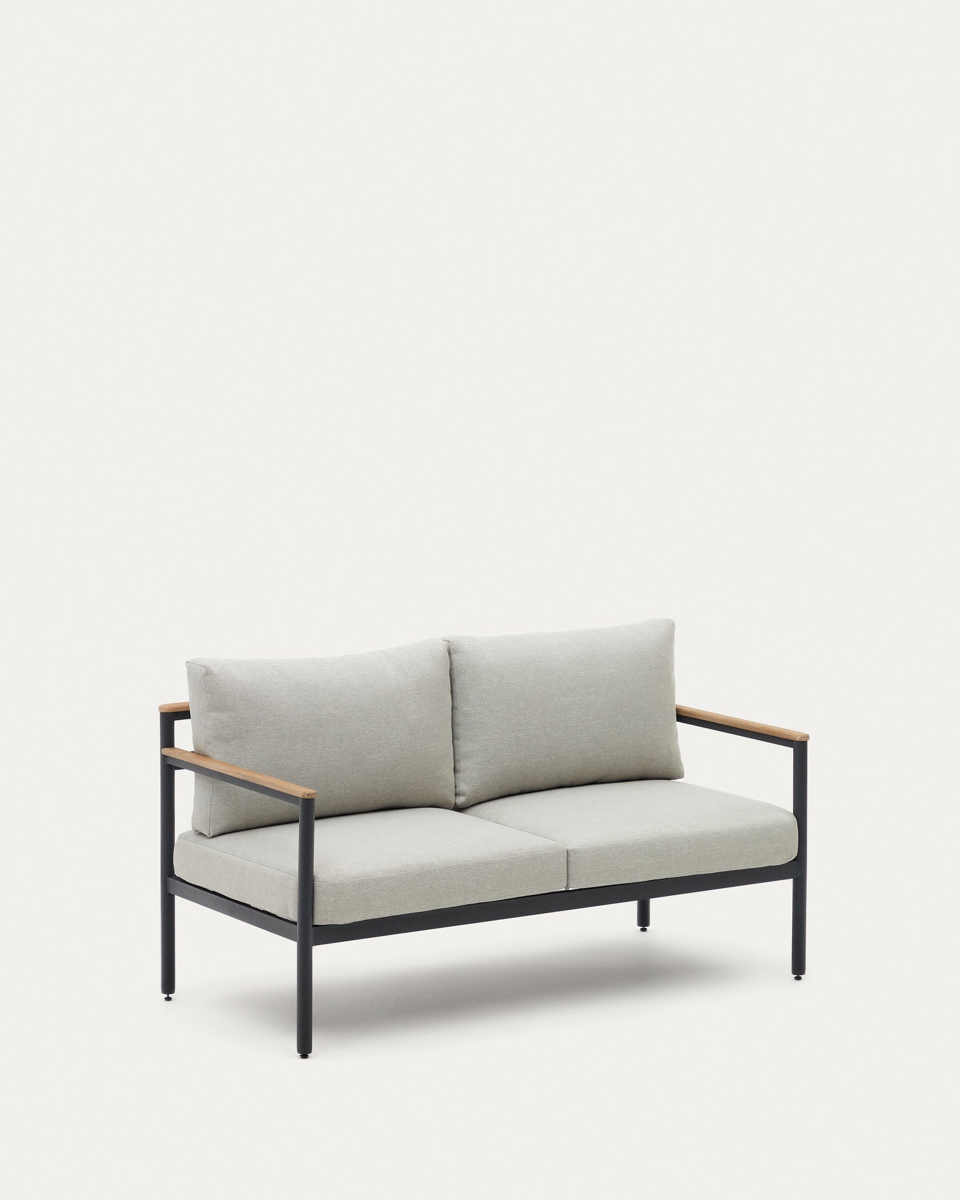 Aiguafreda Set 2-Sitzer-Sofa 2 Sesseln + Couchtisch Alu grau massives Akazienholz FSC 100% in Mehrfarbig präsentiert im Onlineshop von KAQTU Design AG. Lounge Sofa ist von Kave Home