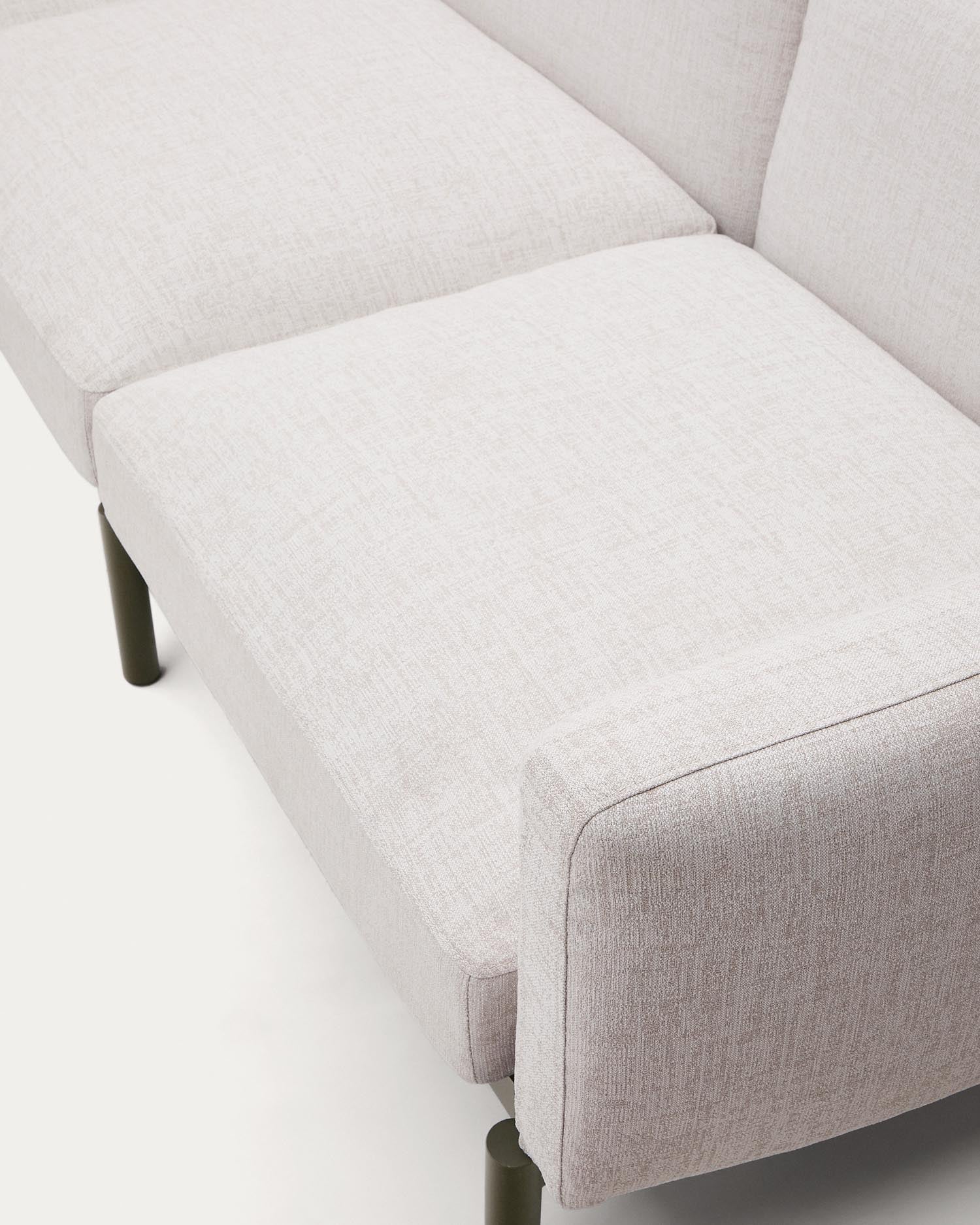 Modulares 2-Sitzer-Sofa für den Außenbereich Sorells aus Aluminium in grüner Ausführung 17 in Beige präsentiert im Onlineshop von KAQTU Design AG. Lounge Sofa ist von Kave Home