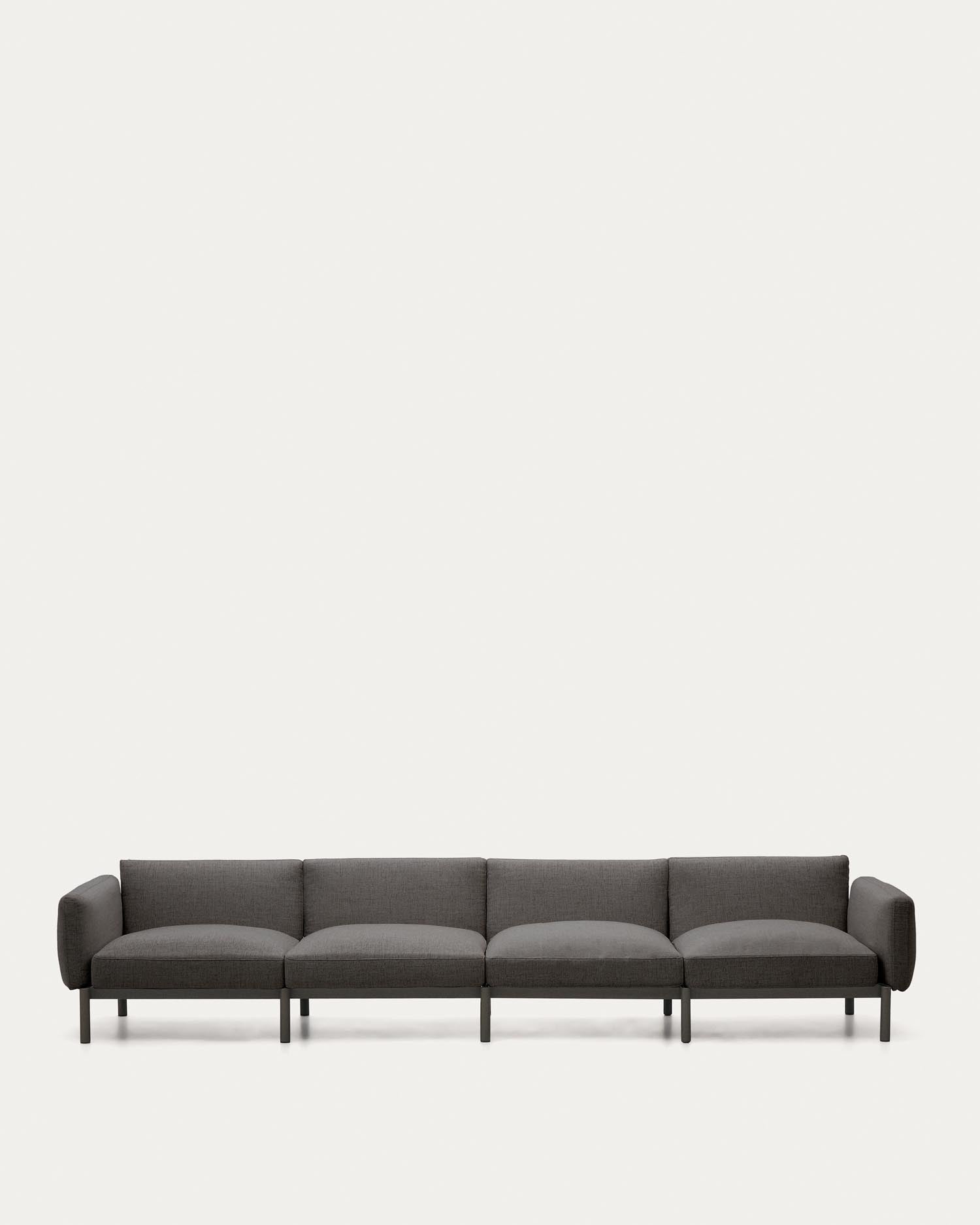 Modulares 4-Sitzer-Sofa für den Außenbereich Sorells aus Aluminium in grauer Ausführung 31 in Graphit präsentiert im Onlineshop von KAQTU Design AG. Lounge Sofa ist von Kave Home