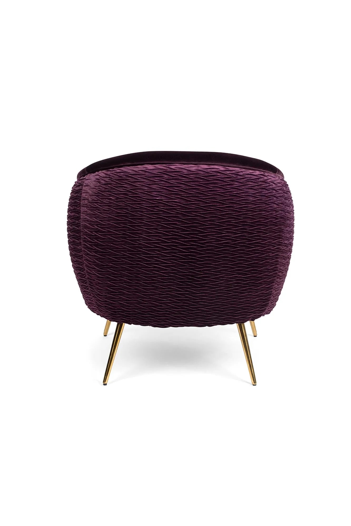 SO CURVY Loungesessel in Grün präsentiert im Onlineshop von KAQTU Design AG. Sessel ist von Bold Monkey