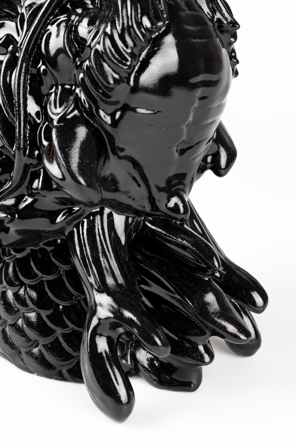 Dragonized Bastardvase in Black präsentiert im Onlineshop von KAQTU Design AG. Vase ist von Bold Monkey