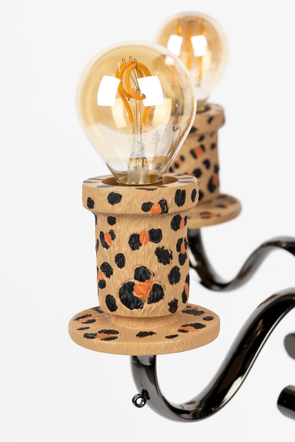 Stehlampe Proudly Crowned Panther gefleckt in Beige präsentiert im Onlineshop von KAQTU Design AG. Stehleuchte ist von Bold Monkey