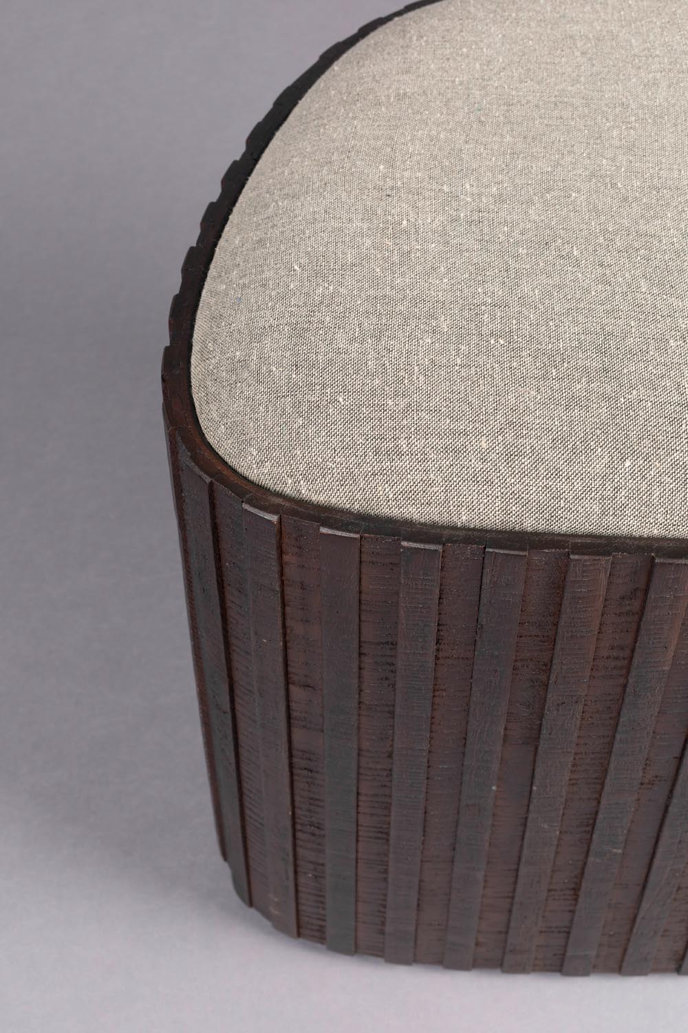 Sitzpouf mit Stauraum Bay Low in Brown präsentiert im Onlineshop von KAQTU Design AG. Pouf ist von Dutchbone