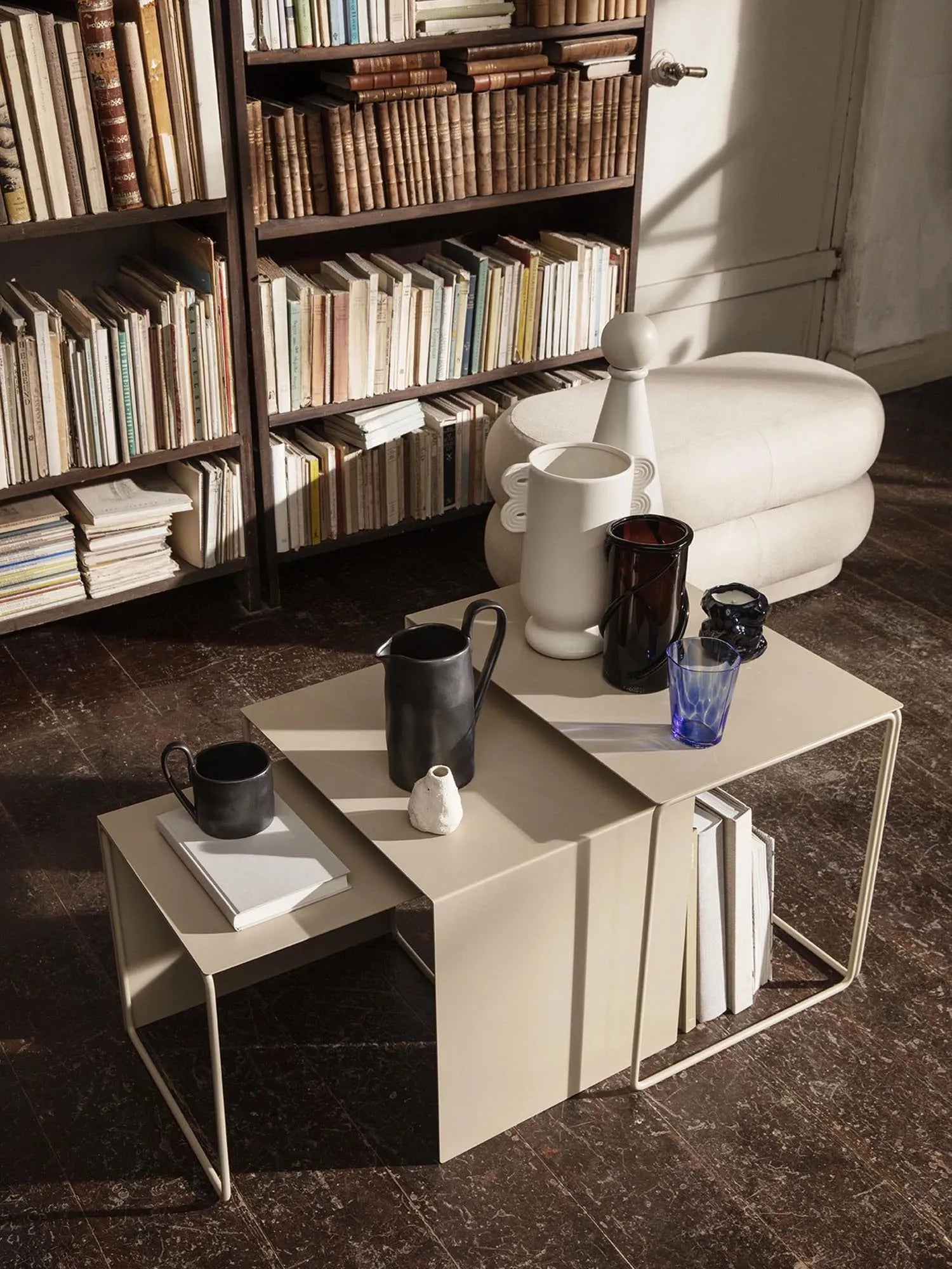 Elegantes Ferm Living Beistelltisch-Set: Vielseitig und modern.