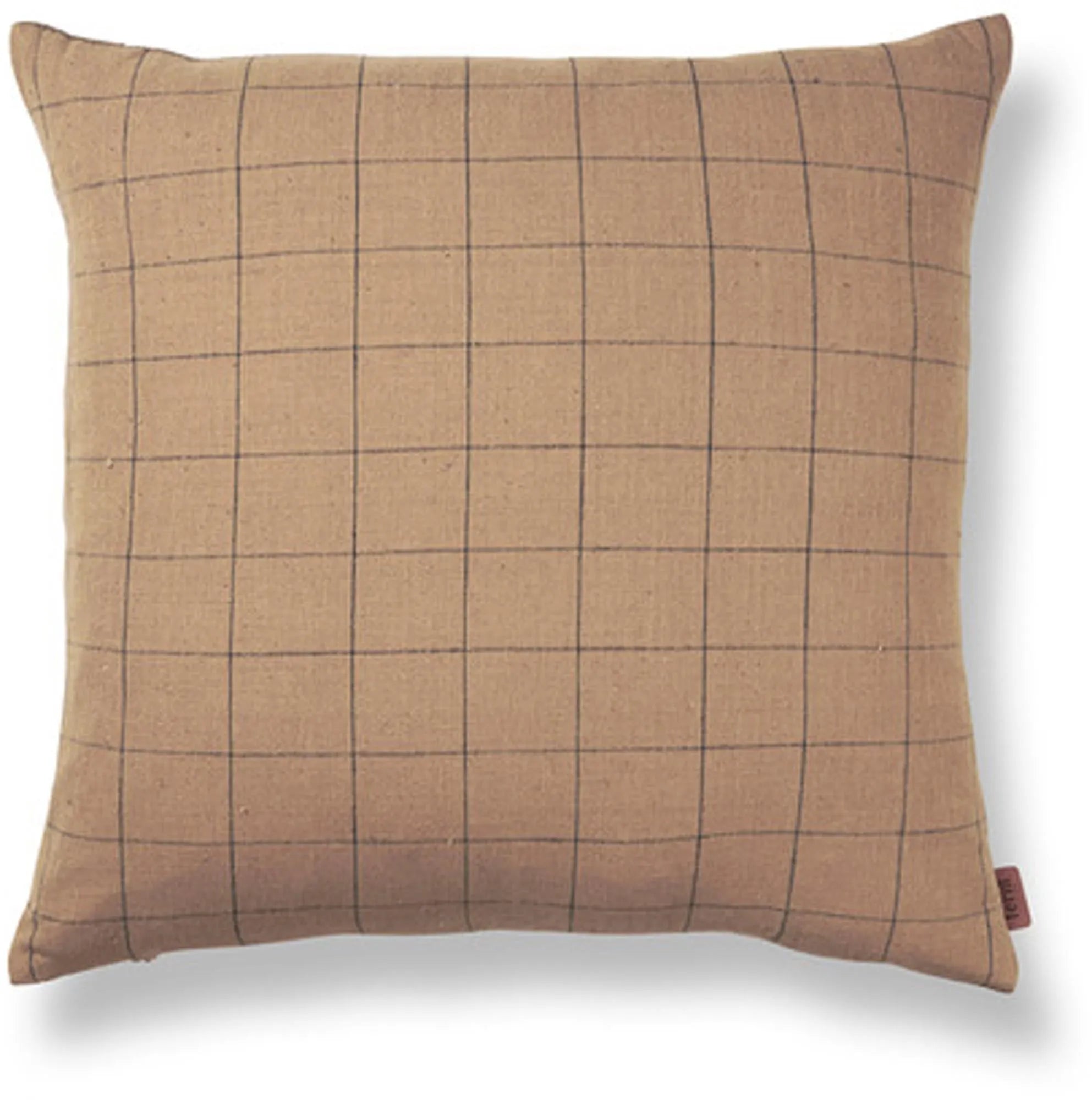 Brown Cotton Kissen in Braun präsentiert im Onlineshop von KAQTU Design AG. Kissen ist von Ferm Living