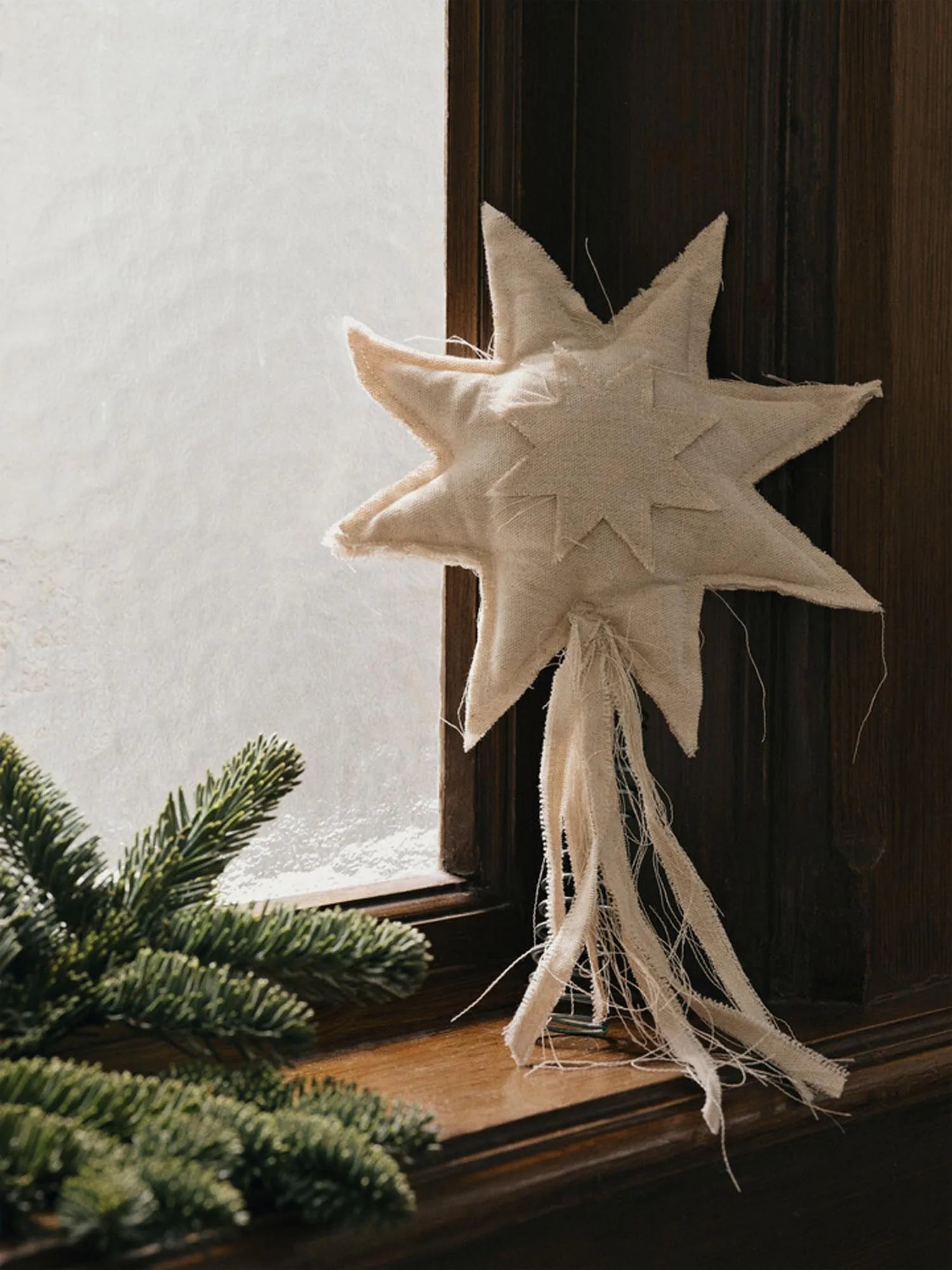 Vela Star Treetopper - KAQTU Design