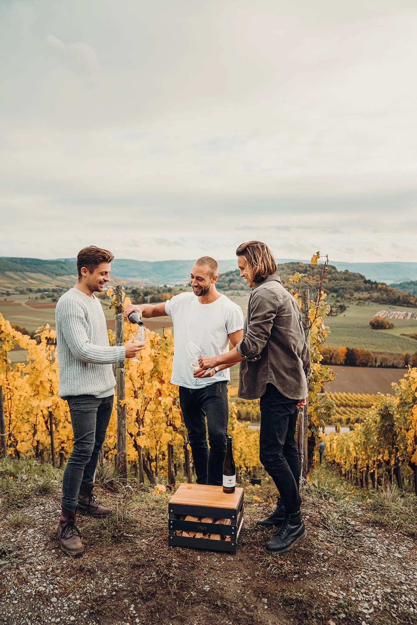 CRATE Auflagebrett in Natur präsentiert im Onlineshop von KAQTU Design AG. Grillzubehör ist von Höfats