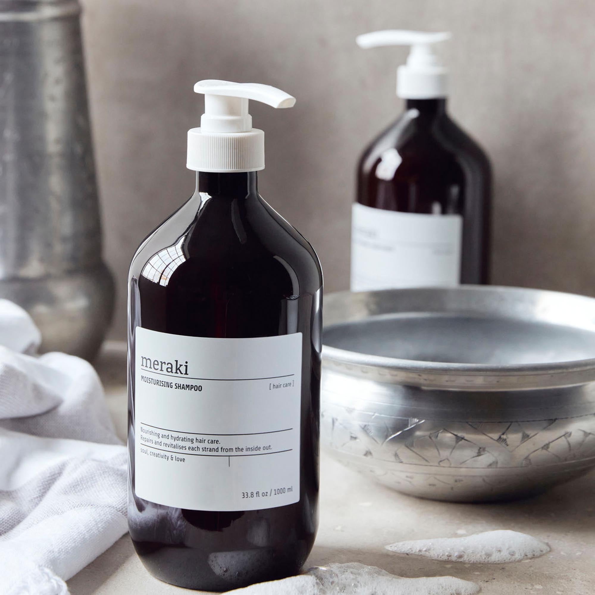 Moisturising shampoo in  präsentiert im Onlineshop von KAQTU Design AG. Pflege ist von Meraki