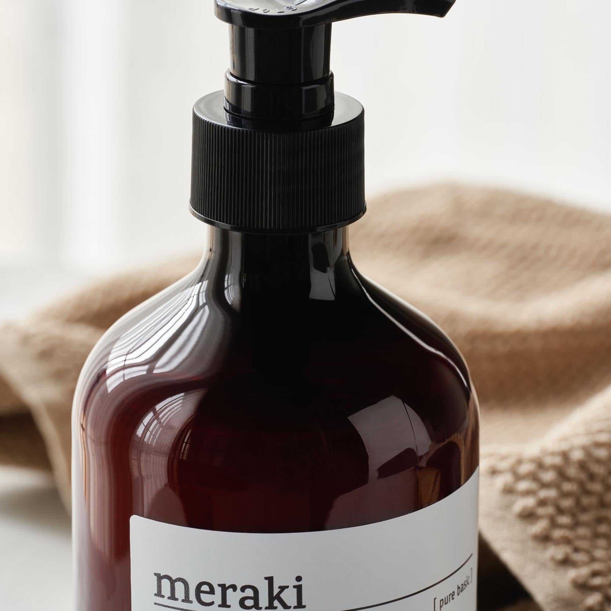 Body Lotion, Pure basic in  präsentiert im Onlineshop von KAQTU Design AG. Pflege ist von Meraki