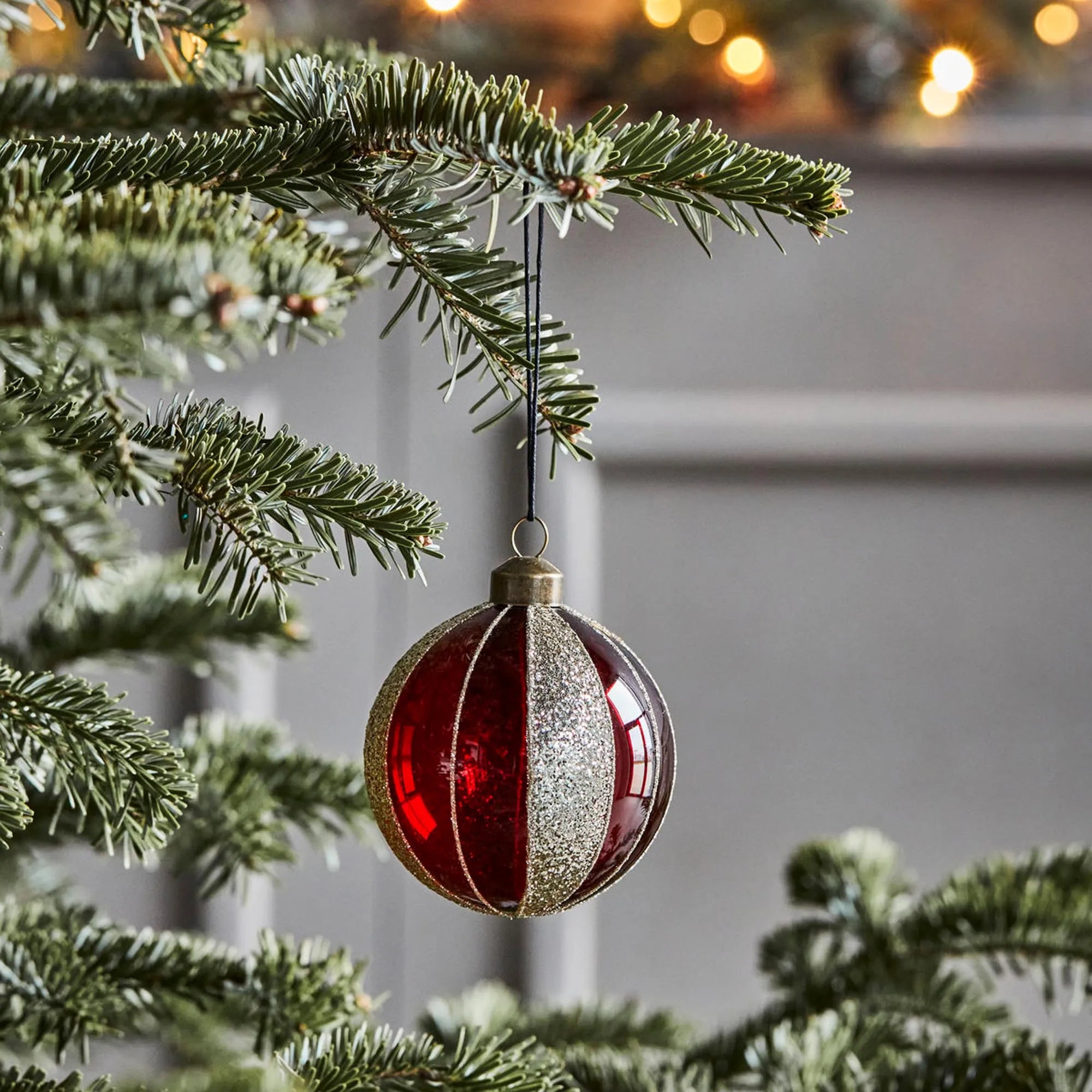 Ornament, HDMult, Burgund in Burgund präsentiert im Onlineshop von KAQTU Design AG. Weihnachtszubehör ist von House Doctor