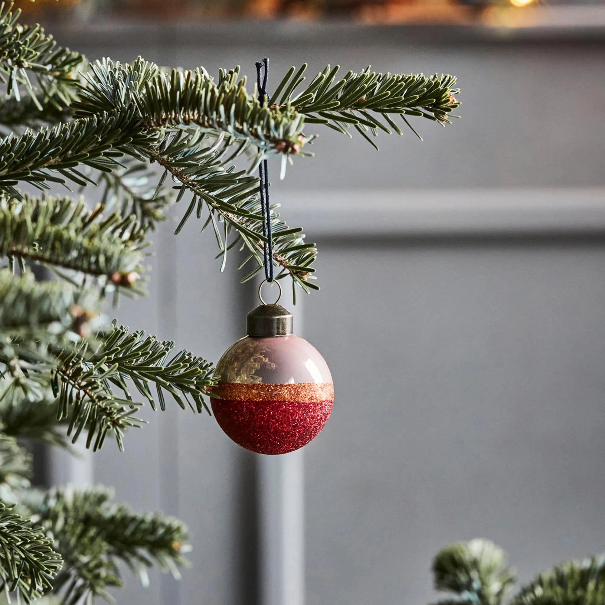 Ornamente, HDMalo in Dusty Rose/Apricot/Red präsentiert im Onlineshop von KAQTU Design AG. Weihnachtszubehör ist von House Doctor