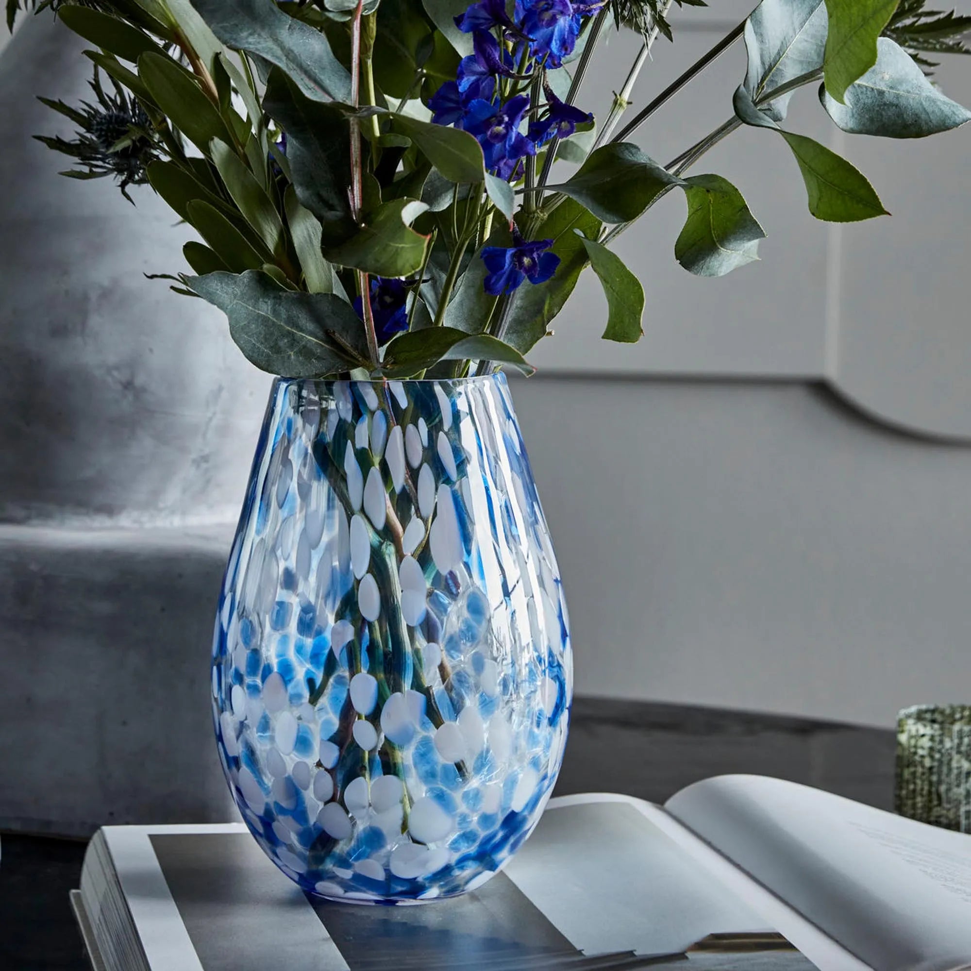 Vase, HDMote, Blau in Blau präsentiert im Onlineshop von KAQTU Design AG. Vase ist von House Doctor